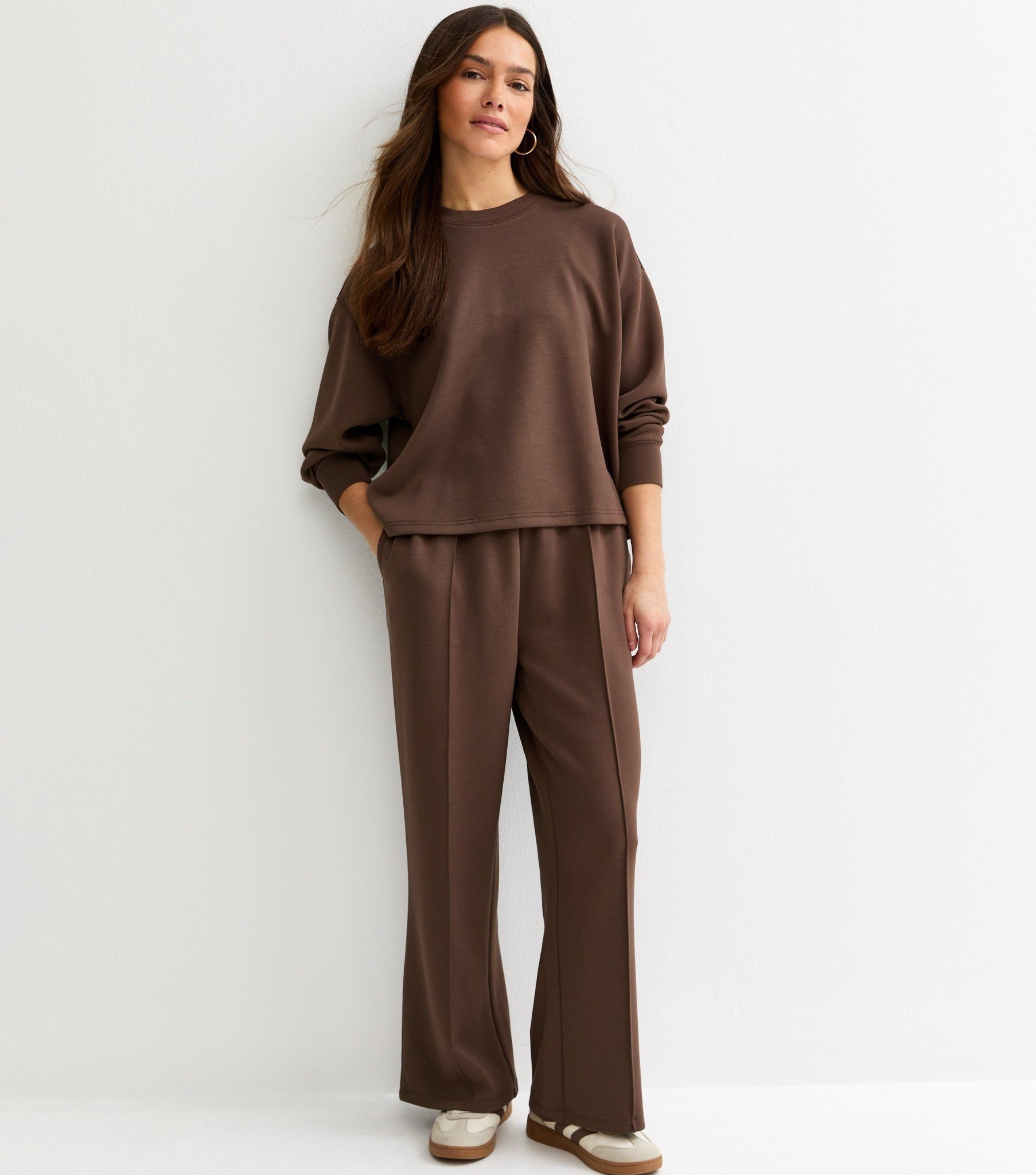 #petite #petitetracksuit #petiteoutfit #petitecoord petite tracksuit 

#LTKtravel #LTKuk #LTKpetite