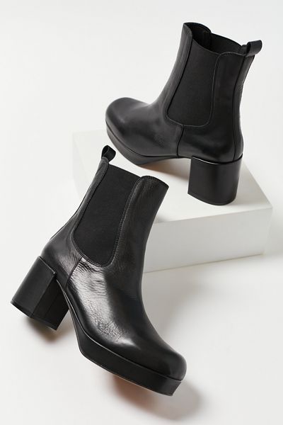 Intentionally Blank Austria Heeled Chelsea Boot | Urban Outfitters (US and RoW)