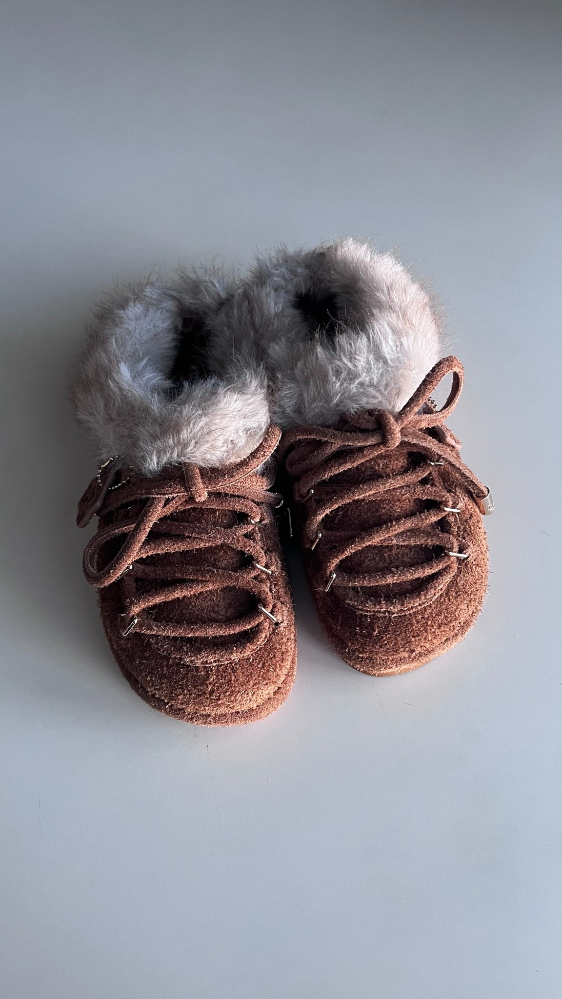 Suede Slip on mules lined with faux fur! These would pair amazing with lounge wear or denim!

#LTKootd