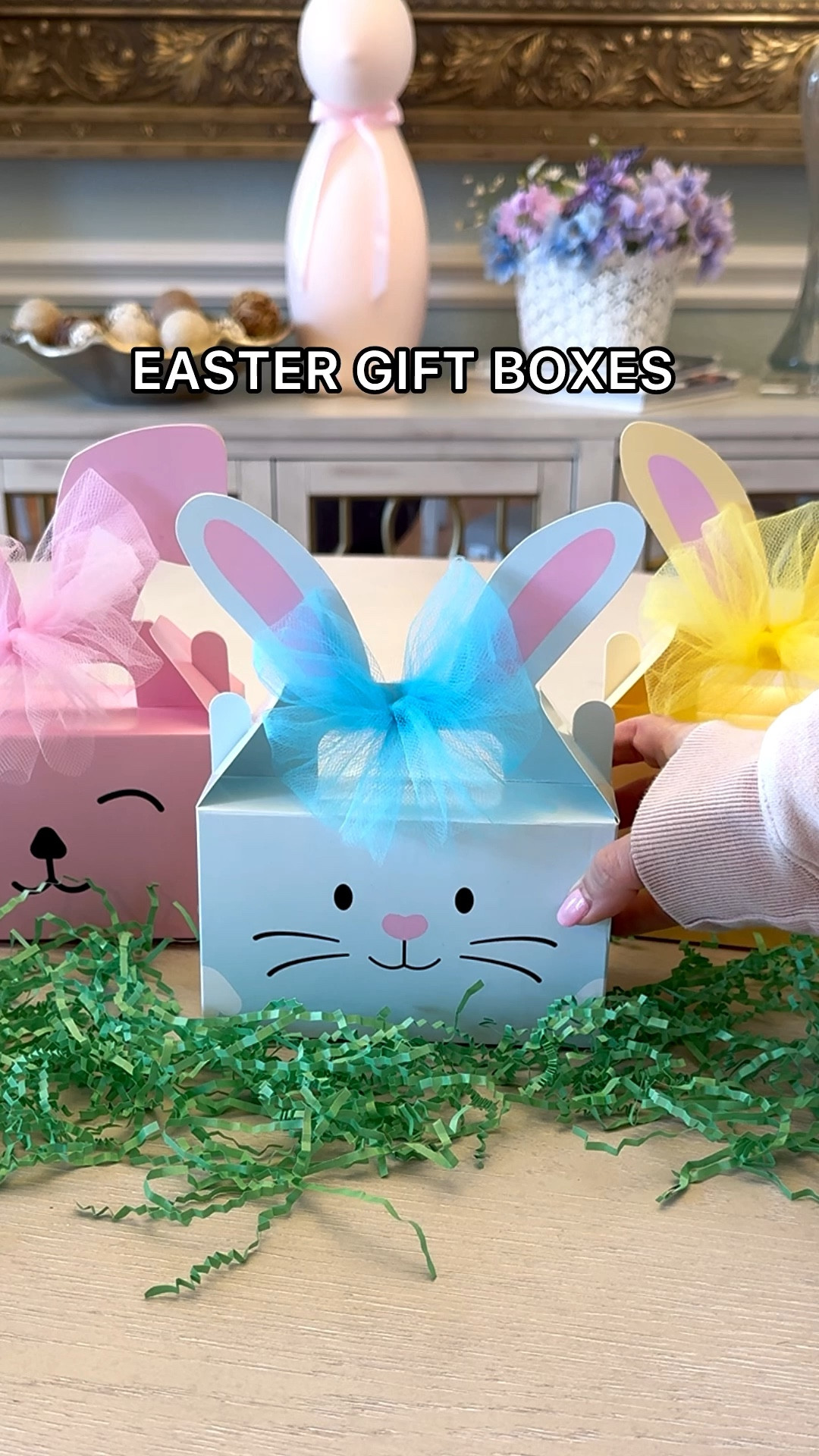 These 24-pack bunny treat boxes come in FOUR pastel colors and they are the sweetest little spring gift idea! 🌷

#eastergifts #teachergift #easterbasketideas #giftideas #springdecor


#LTKSeasonal