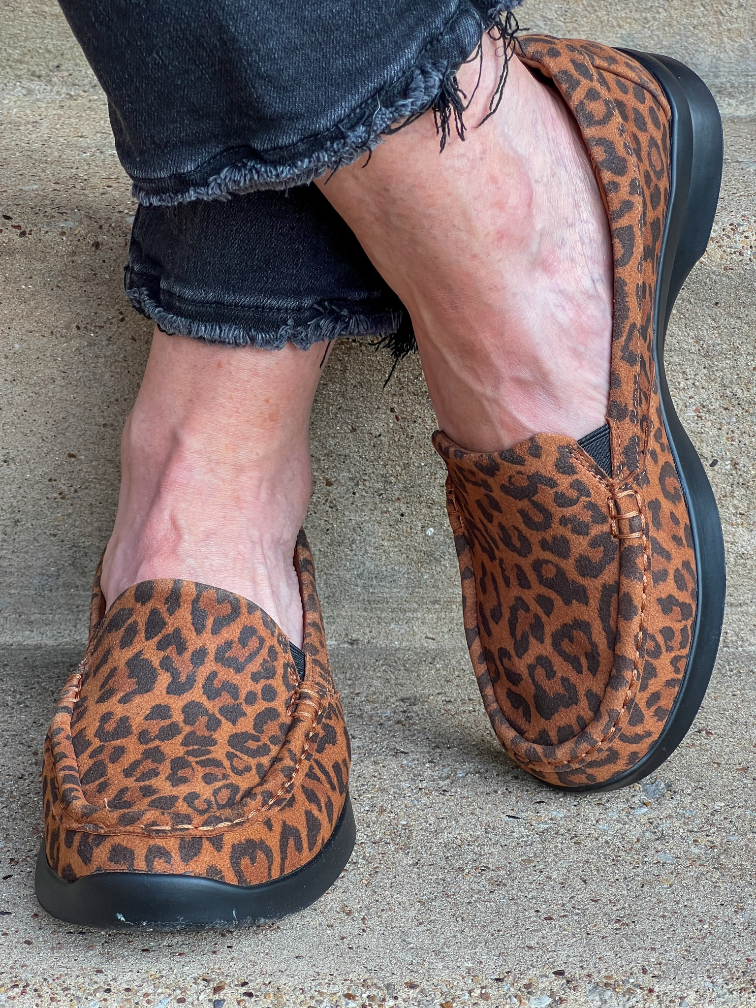 These leopard slip-ons from Clarks are have a cushy insole, flexible outsole and wearing them feels like I’m wearing slippers!!

Clarks is known for dependable quality, plush cushioning, and classic designs, and I love that! 

These fit TTS, come in multiple colors, and are perfect for fall!

They’re available at QVC, and right now, new customers can use code WELCOME30 for $30 off a $60+ purchase.

#LTKShoeCrush #LTKSaleAlert #LTKOver40