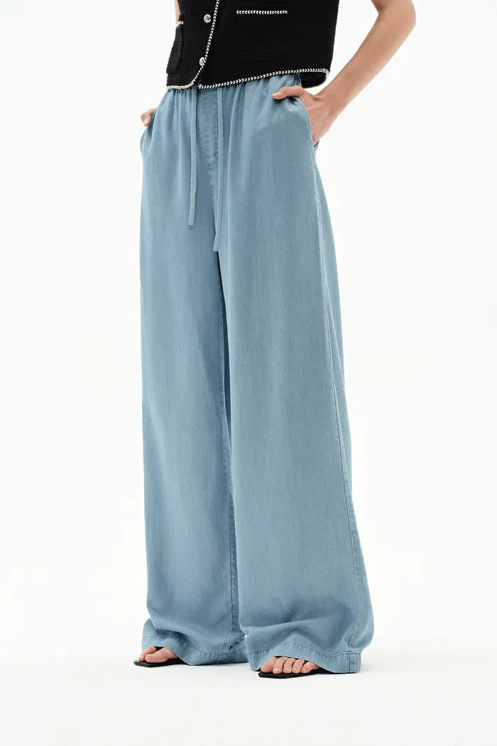 Seren Elastic Waist Wide-Leg Jeans in Lyocell Denim | Fabrique