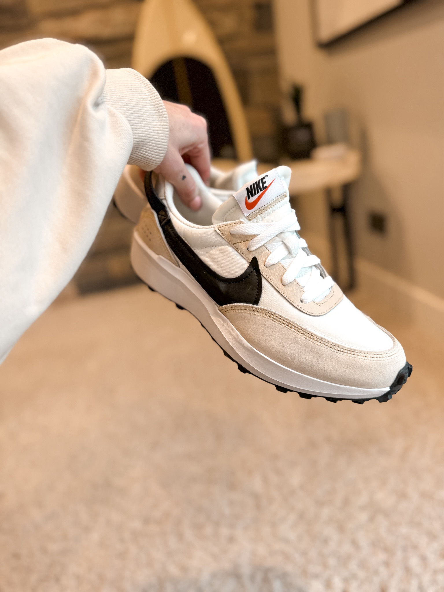 Nike women’s waffle debut sneakers tennis shoes black lather sanddrift 