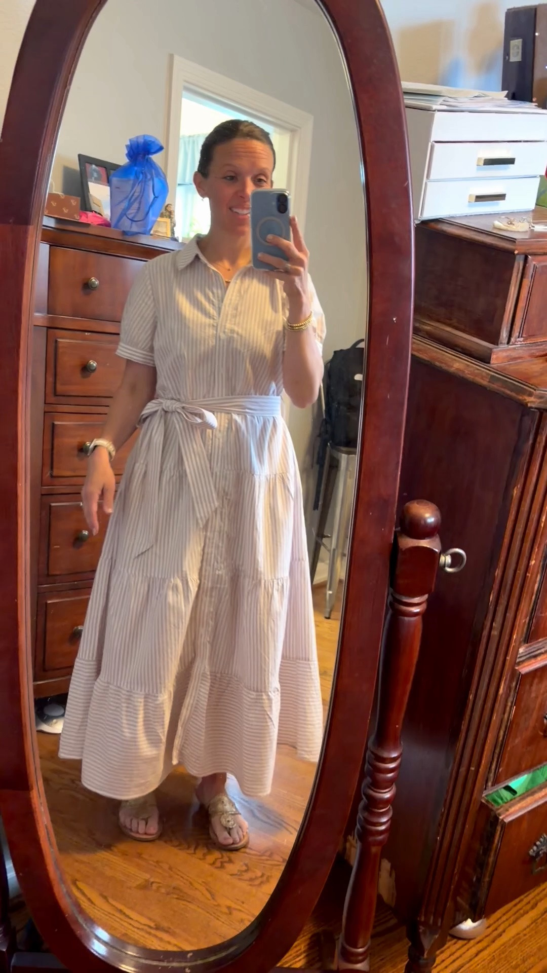 I love this dress! It’s so flattering and comfortable. You could easily wear this into early fall with a cardigan or jean jacket, or even add your boots! It comes in more colors and I’m so glad I bought this. 


#dress #amazon #maxidress #fall @Quince #designerdupe #lookalike

#LTKstorytime #LTKvlog #LTKOver40