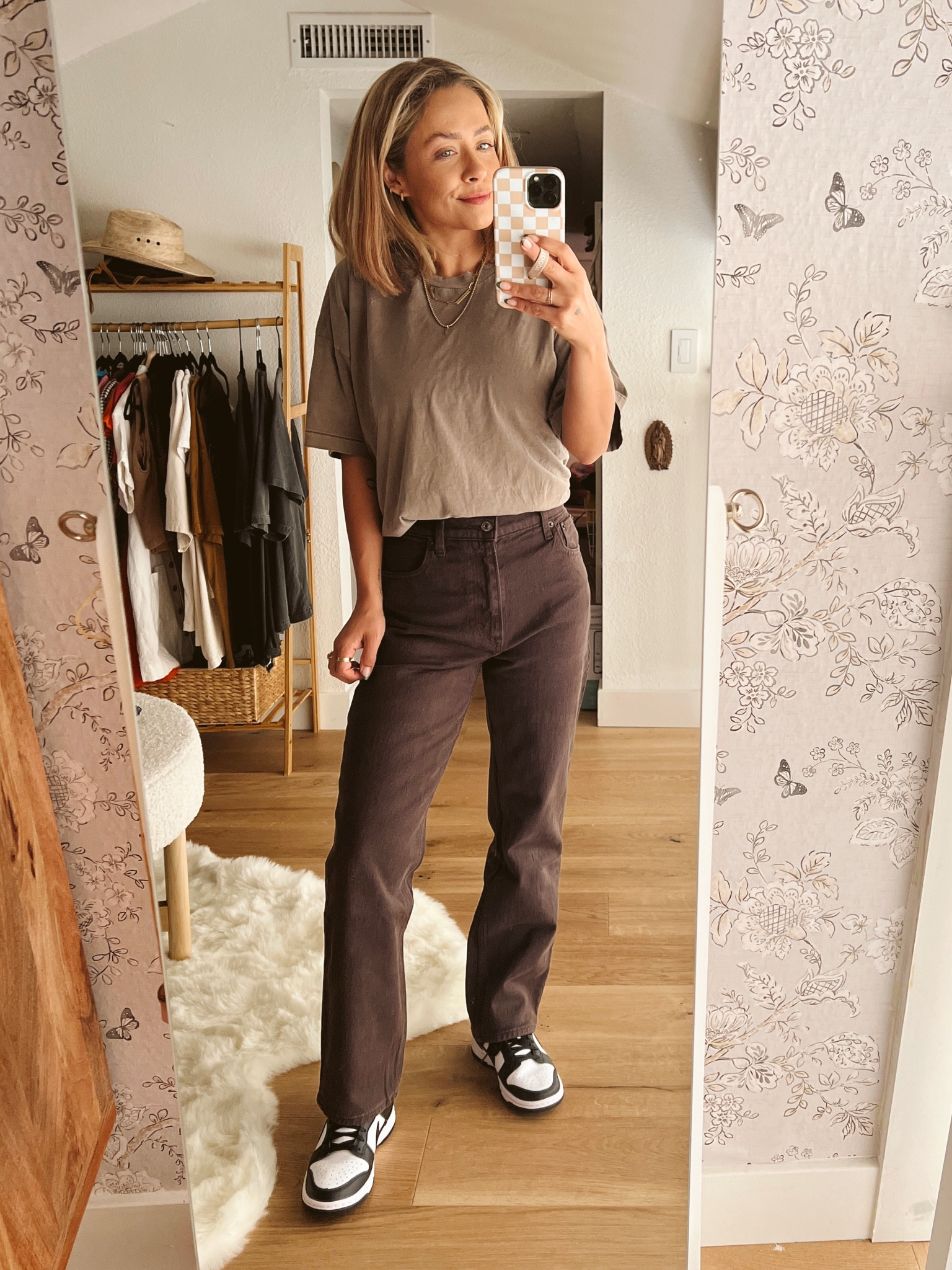 Ootd Abercrombie denim, Elwood oversized tee shirt, and Nike pandas 

#LTKstyletip #LTKFind #LTKunder100