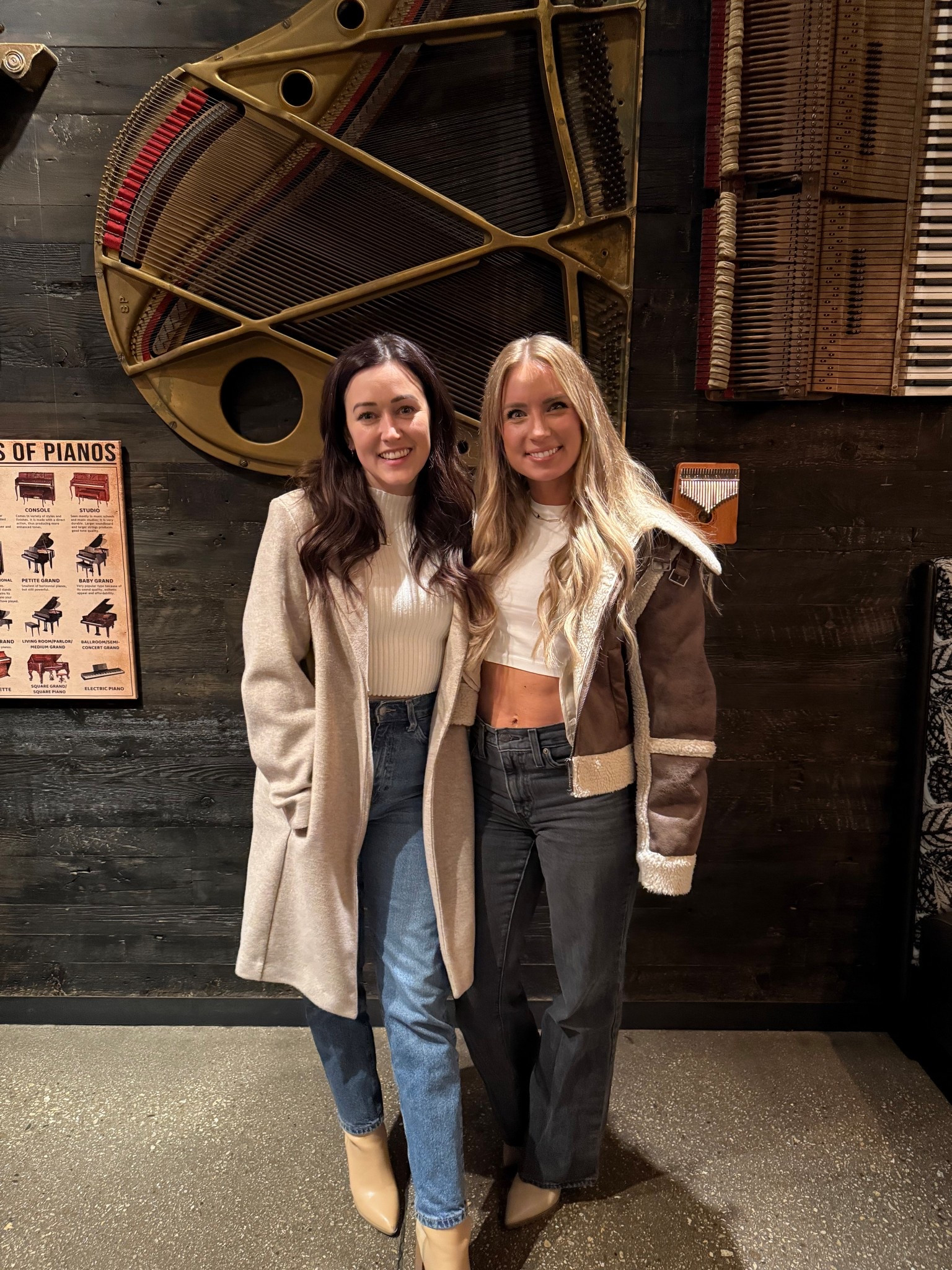 Beige neutral outfit with high waisted jeans and ankle booties


#LTKSeasonal #LTKStyleTip #LTKFindsUnder50