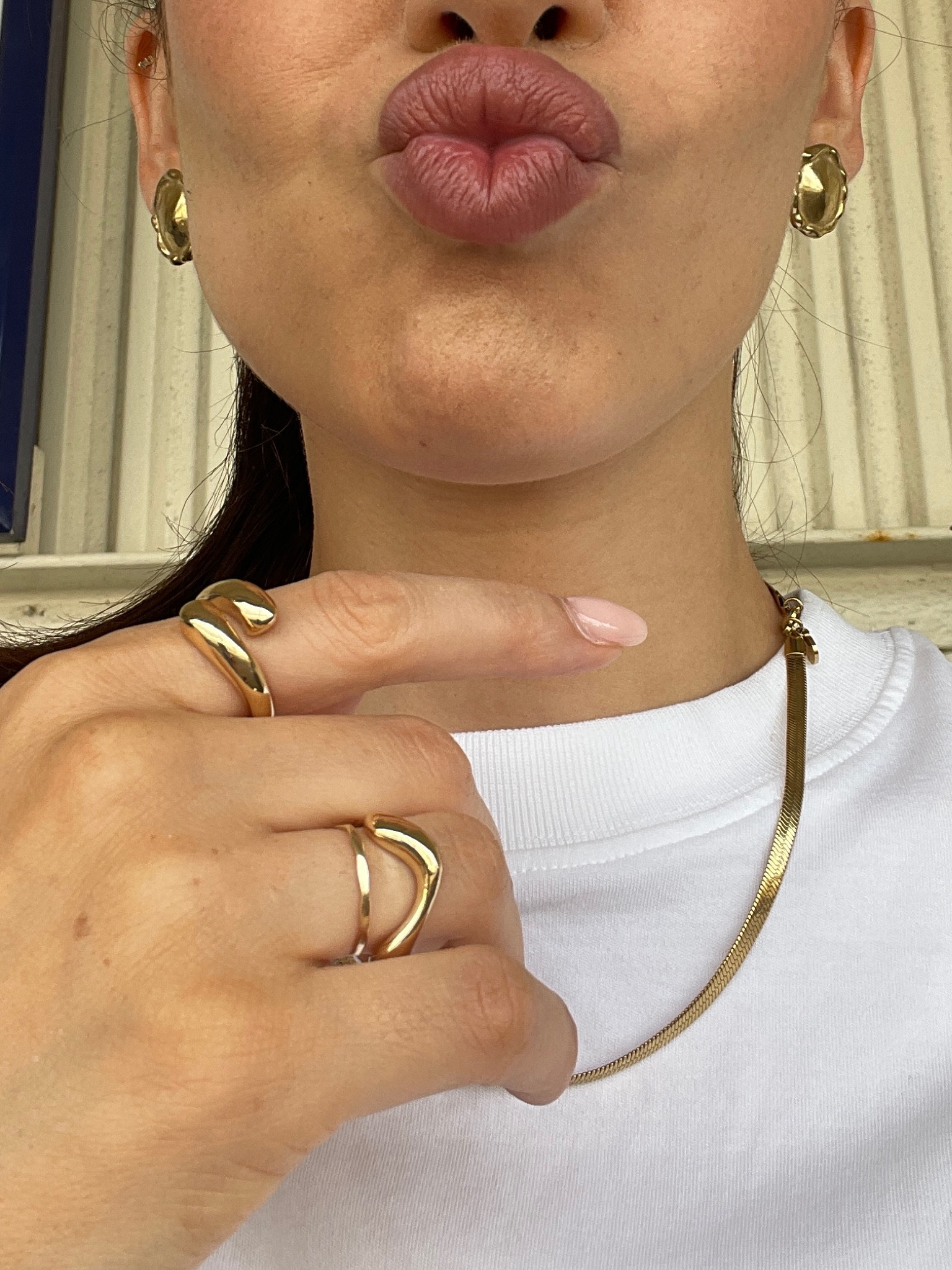 Gold jewellery // rings // earrings