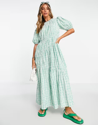ASOS DESIGN gathered tiered midi dress in green picnic check | ASOS (Global)