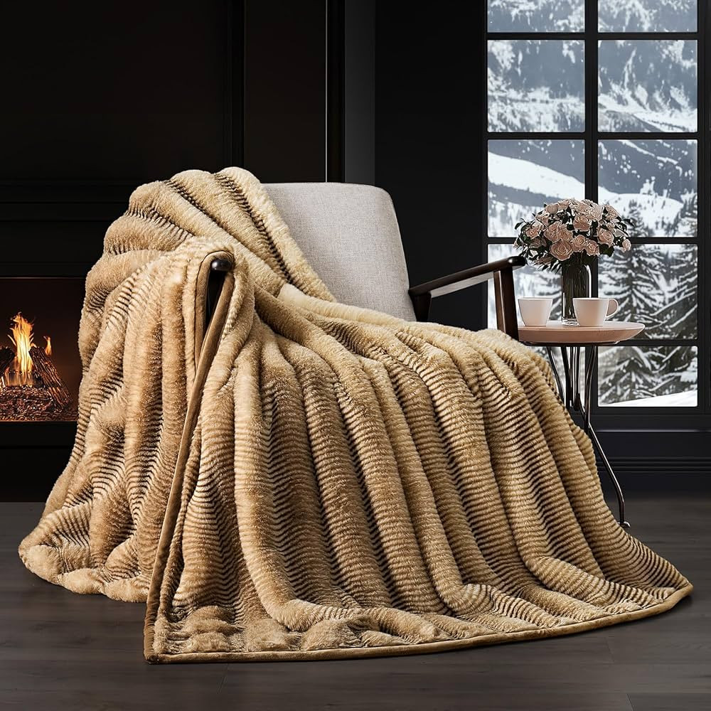 EVERGRACE Soft Luxury Faux Rabbit Fur Throw Blanket for Couch, Cozy Fluffy Channel Wave Throw Bla... | Amazon (US)