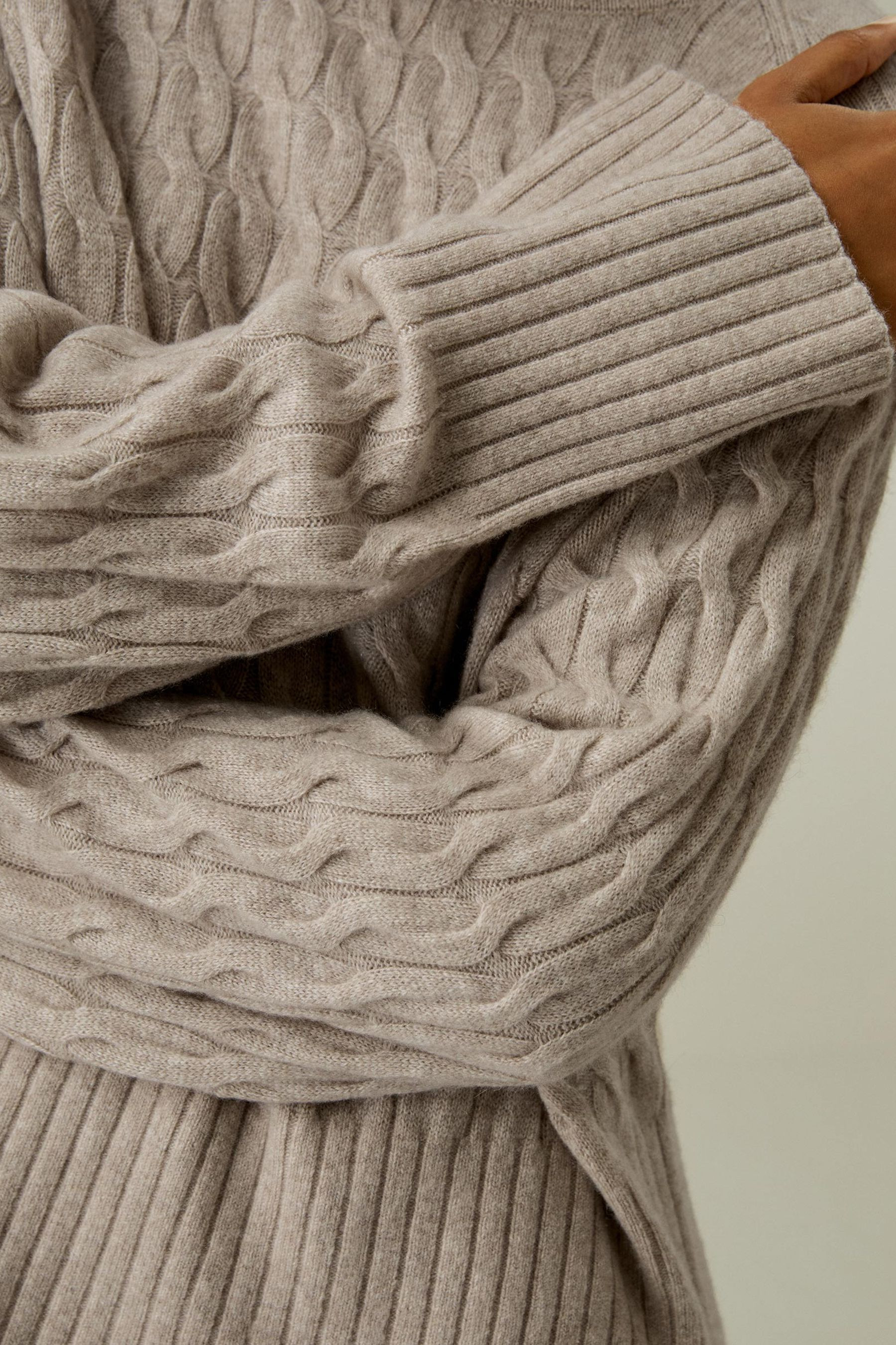 Baby Cashmere Cable-knit Sweater | LILYSILK