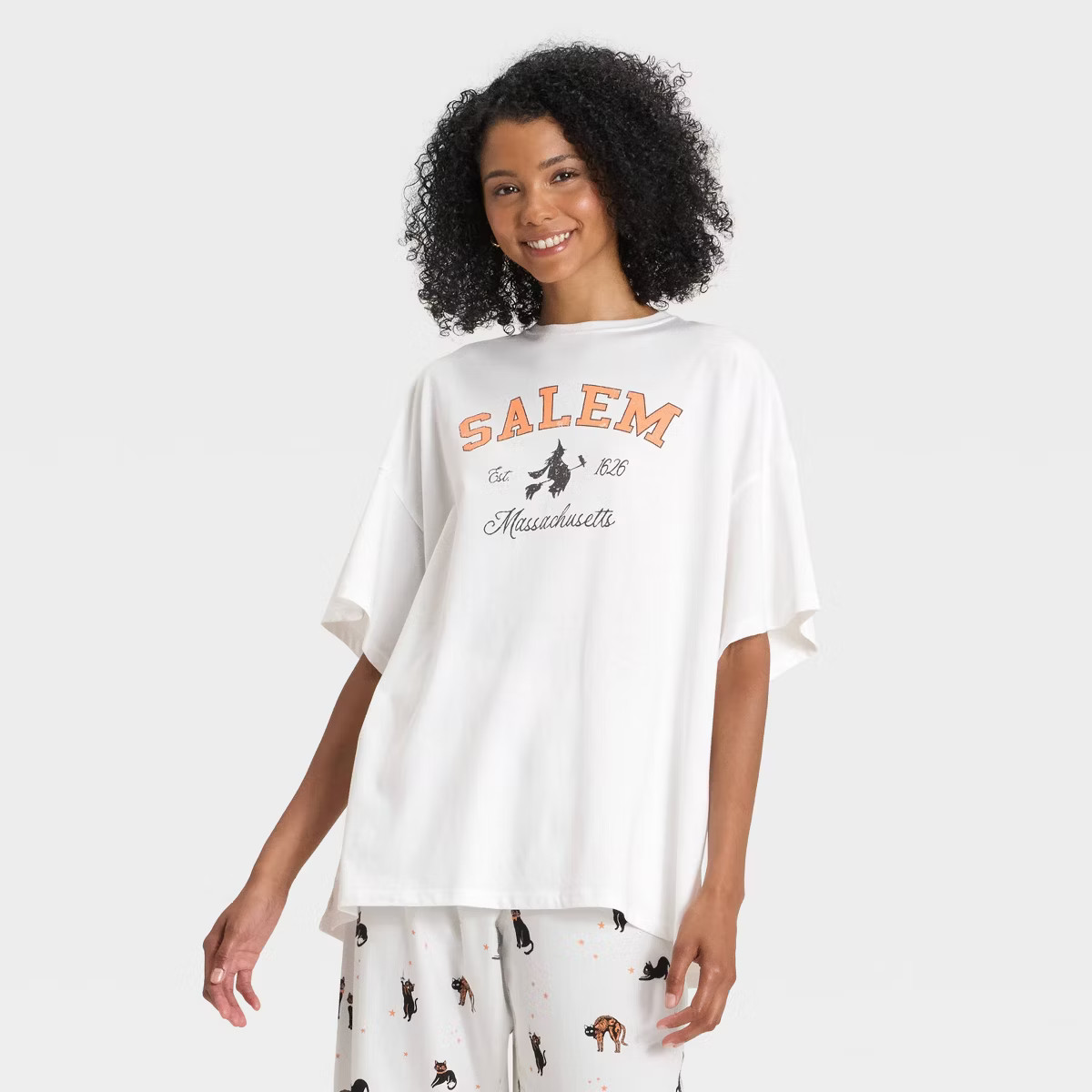 Women's Halloween Oversized Sleep T-Shirt - Hyde and EEK! Boutique™ | Target