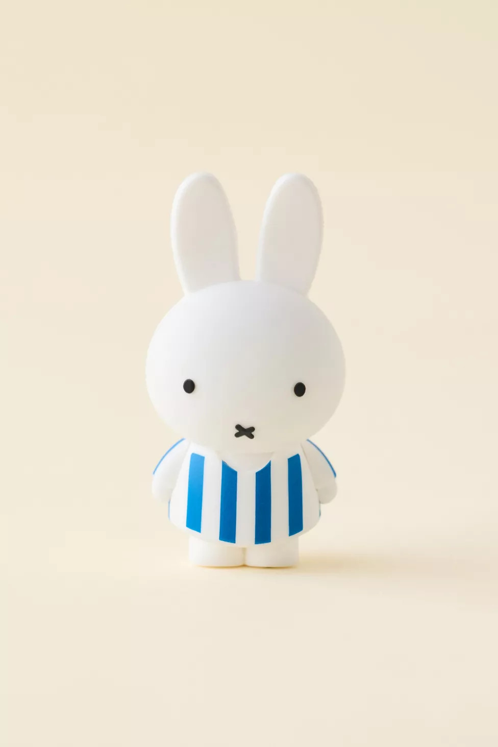 Smoko Miffy Blind Box Figure | Urban Outfitters (US and RoW)