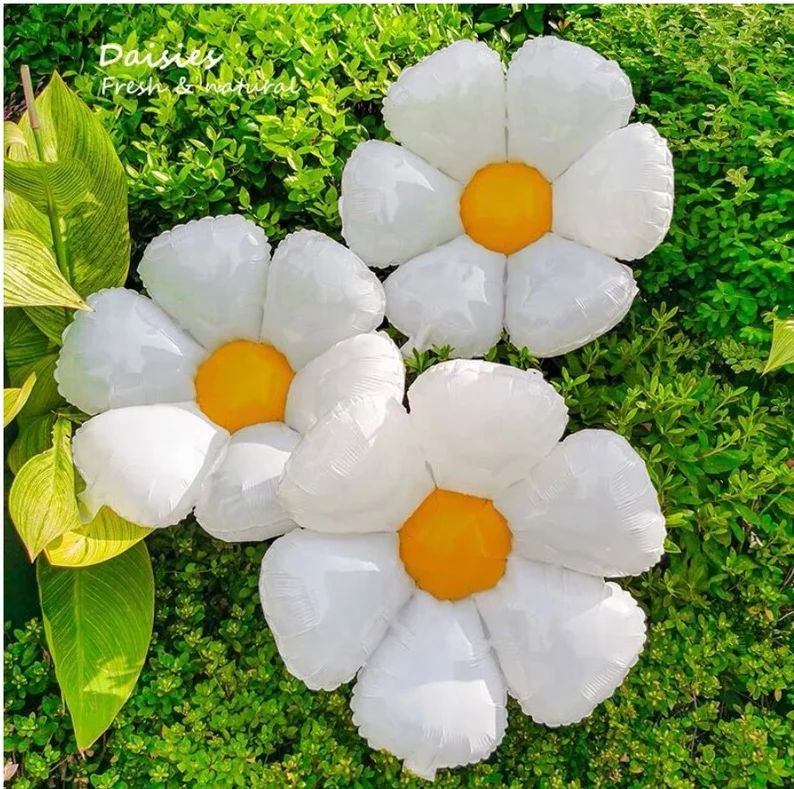 Set of TWO Giant Daisy Balloons | Balloon Garland Kit | Daisy Foil Mylar | Bohemian Daisy | Daisy... | Etsy (US)
