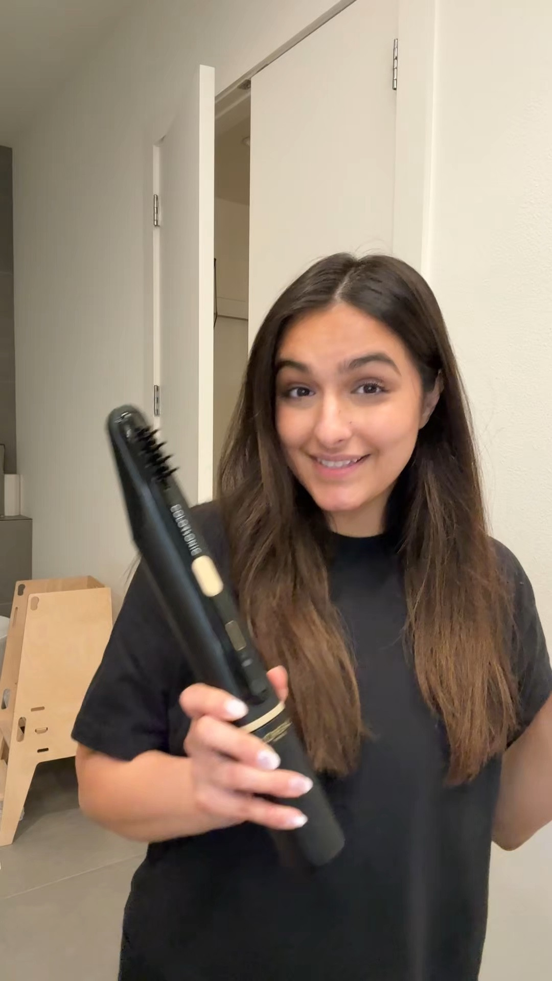 
#LorealParisPartner It’s that time again, let’s cover up these grays with our favorite coloring device, Colorsonic! This device is so innovative! It has a permanent ammonia free formula for all over hair color or you can use it for root touch ups and to cover your grays like I am. It only took a few minutes to apply and it mess-free. I just love how I can quickly touch up my grays at home in no time. I use shade 4 dark brown natural. My code is NITA99!!  @lorealparis #colorsonic #haircolor #browngirltiktok #coloringrays #nextwithnita #giftideas


#LTKHoliday