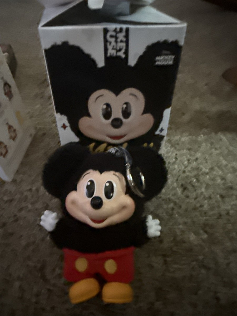 POP MART x Mickey Family Cute Together Keychain Series Keychain Plush - Mickey | eBay | eBay US