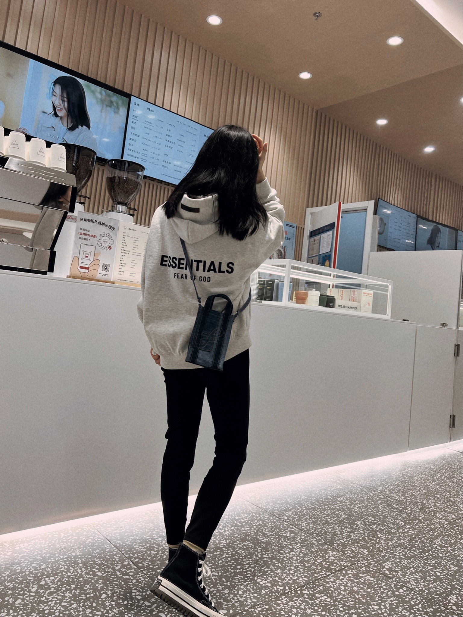 最近的日常
琴棋书画
样样不精通😂
#LTKchina #LTKasia

#LTKfit #LTKstyletip #LTKshoecrush