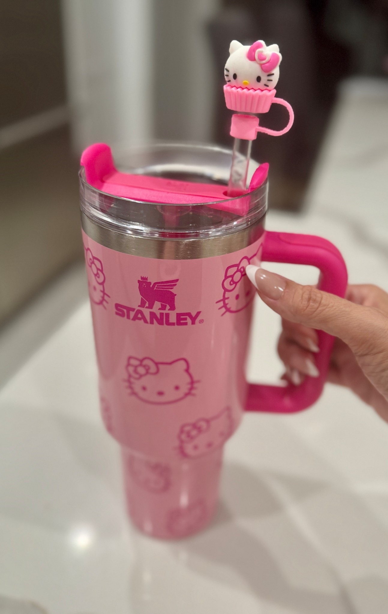 Hello Kitty 💕🩷 


#LTKTravel #LTKHome #LTKFallSale