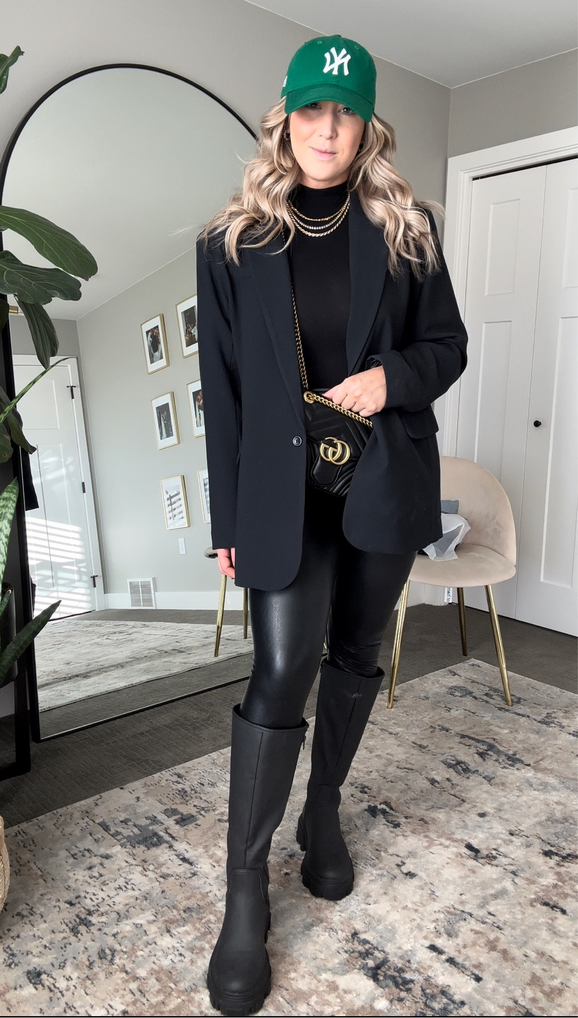 Casual outfit inspo 

Leggings: M
Bodysuit: One size 
Blazer: XL
Shoes: One size up

#LTKstyletip #LTKcurves #LTKfit