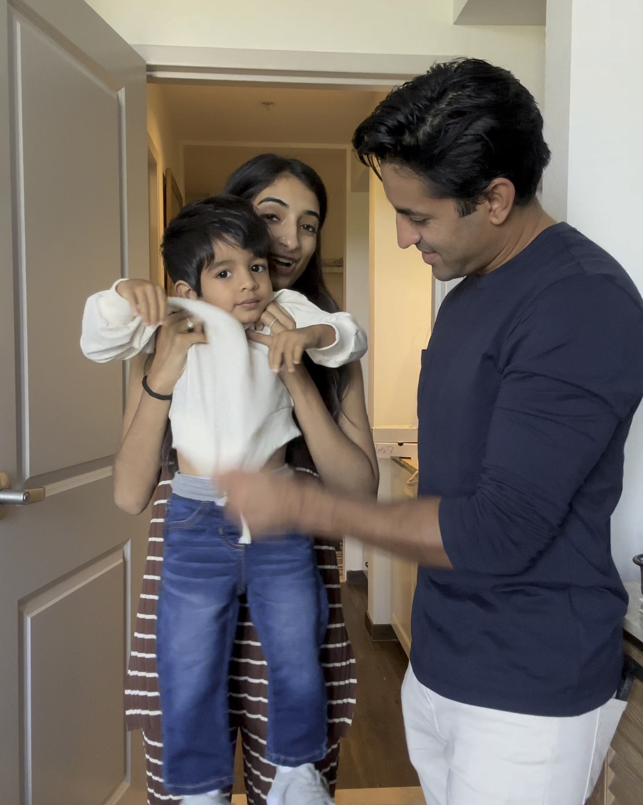 Family fit check 🫶🏼



#LTKFamily #LTKStyleTip #LTKVideo