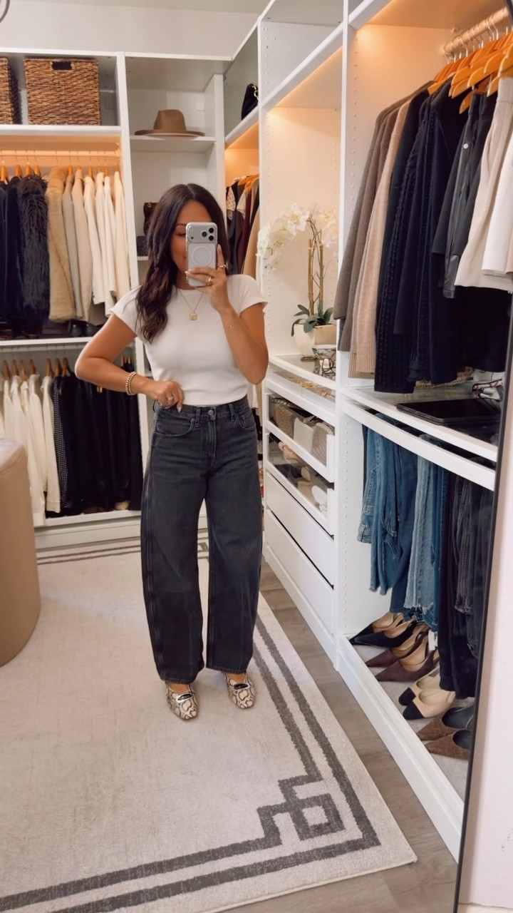 Barrel jeans are continuing to have a moment this season. I love them paired with a fitted knit or tucked-in tee to balance the shape—such an easy way to make your everyday basics feel a little more elevated. 
These fit TTS

@j.Crew #injcrew #ad

#LTKootd #LTKOver40 #LTKSeasonal