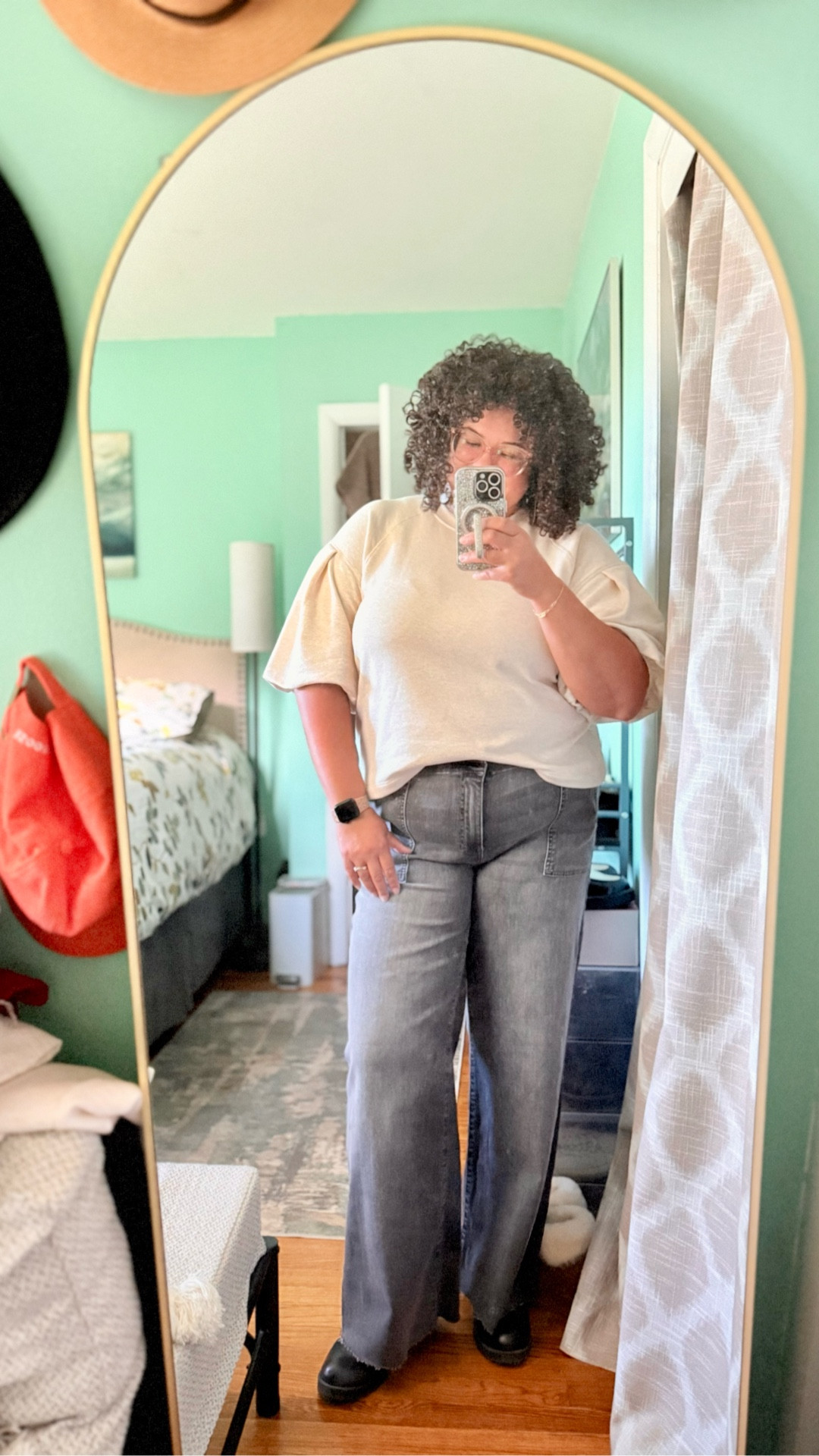 Picked up both this puff sleeve sweatshirt and wide leg front pocket utility jeans with my birthday coupons from both @madewell and @evereveofficial (#everevepartner).

I have these same jeans in a different wash so it seemed fitting to grab another color. 

I’m wearing an XL in the top and a 14 in the jeans.

Plus the top is an extra 50% off right now with code: LONGWEEKEND. 

The jeans are on sale too!

I’m so excited that it finally feels like fall and I can whip up some fall ‘fits!

#falloutfit

#LTKFindsUnder100 #LTKSaleAlert #LTKMidsize