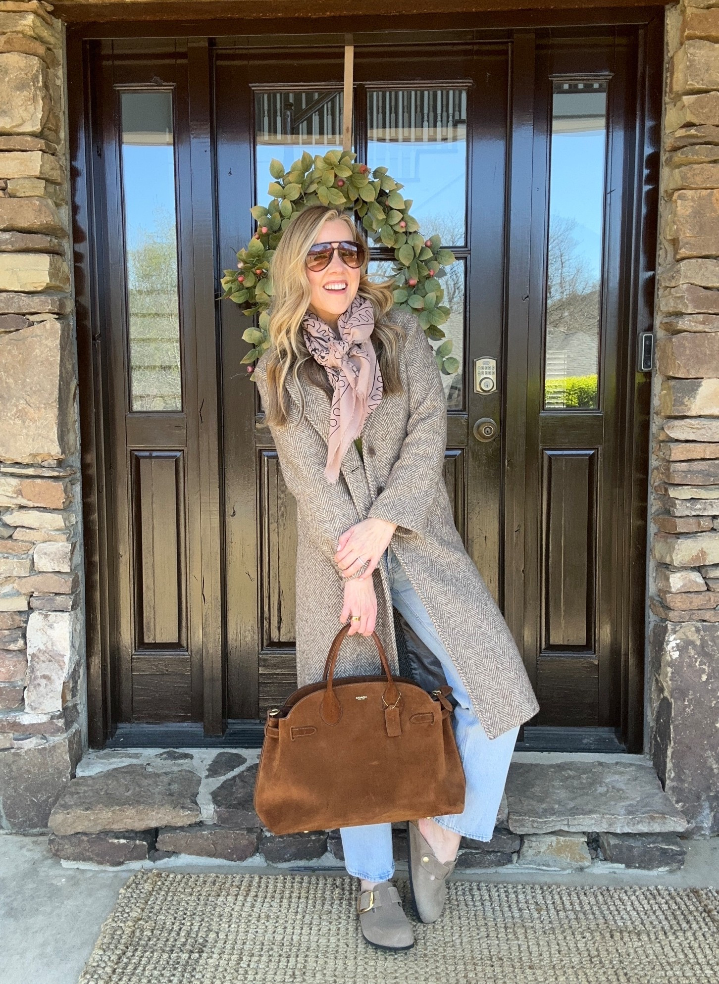 OOTD

Scarf is from Brand Bar on Instagram! Everything else is linked. 

#LTKootd