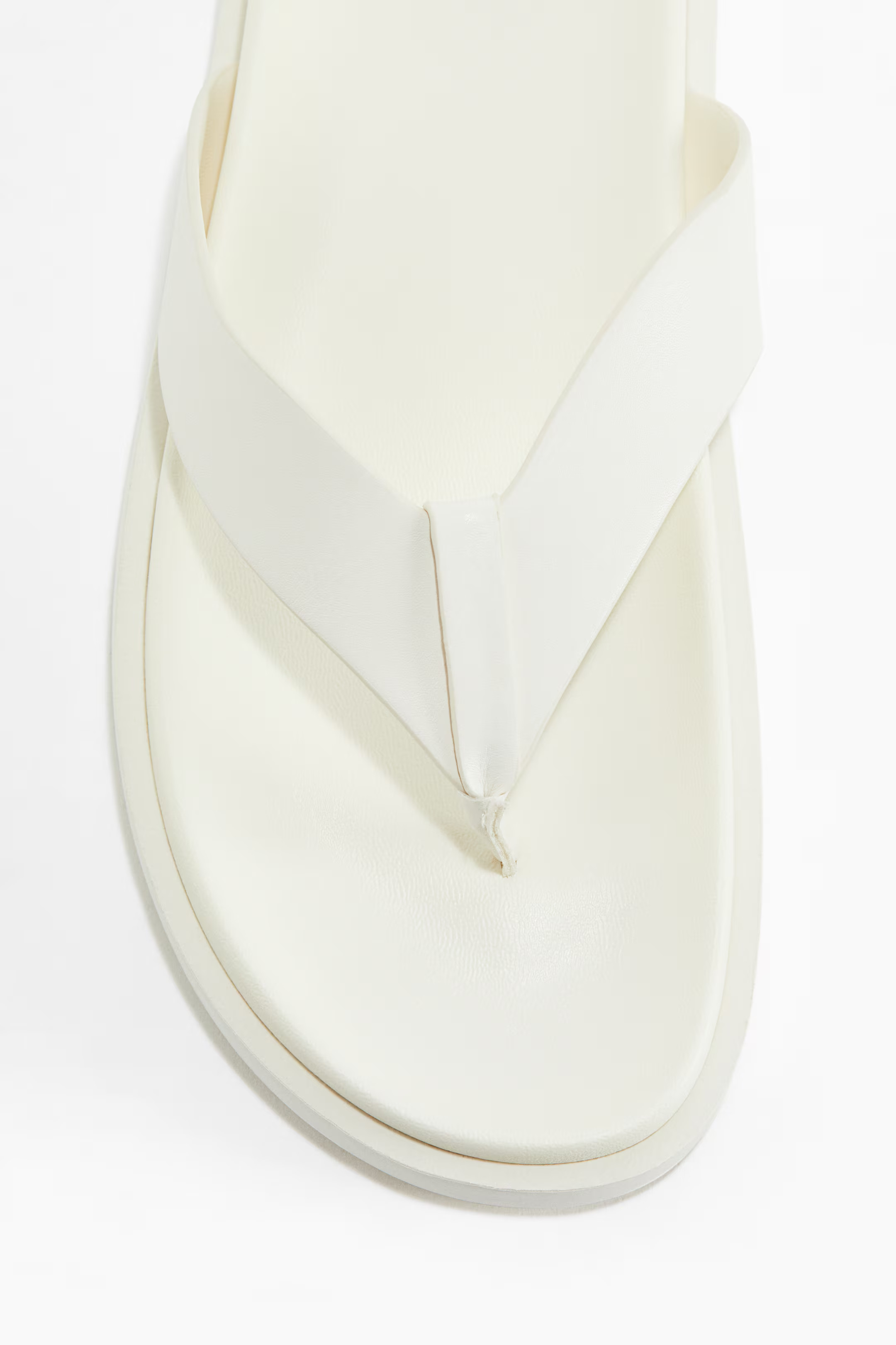 Beschichtete Zehensandalen | H&M (DE, AT, CH, NL, FI)