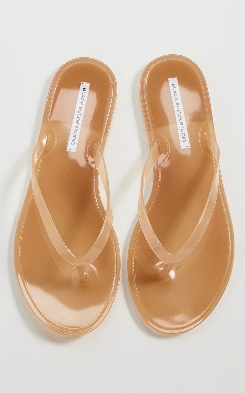 Most comfortable jelly sandals & they match everything!