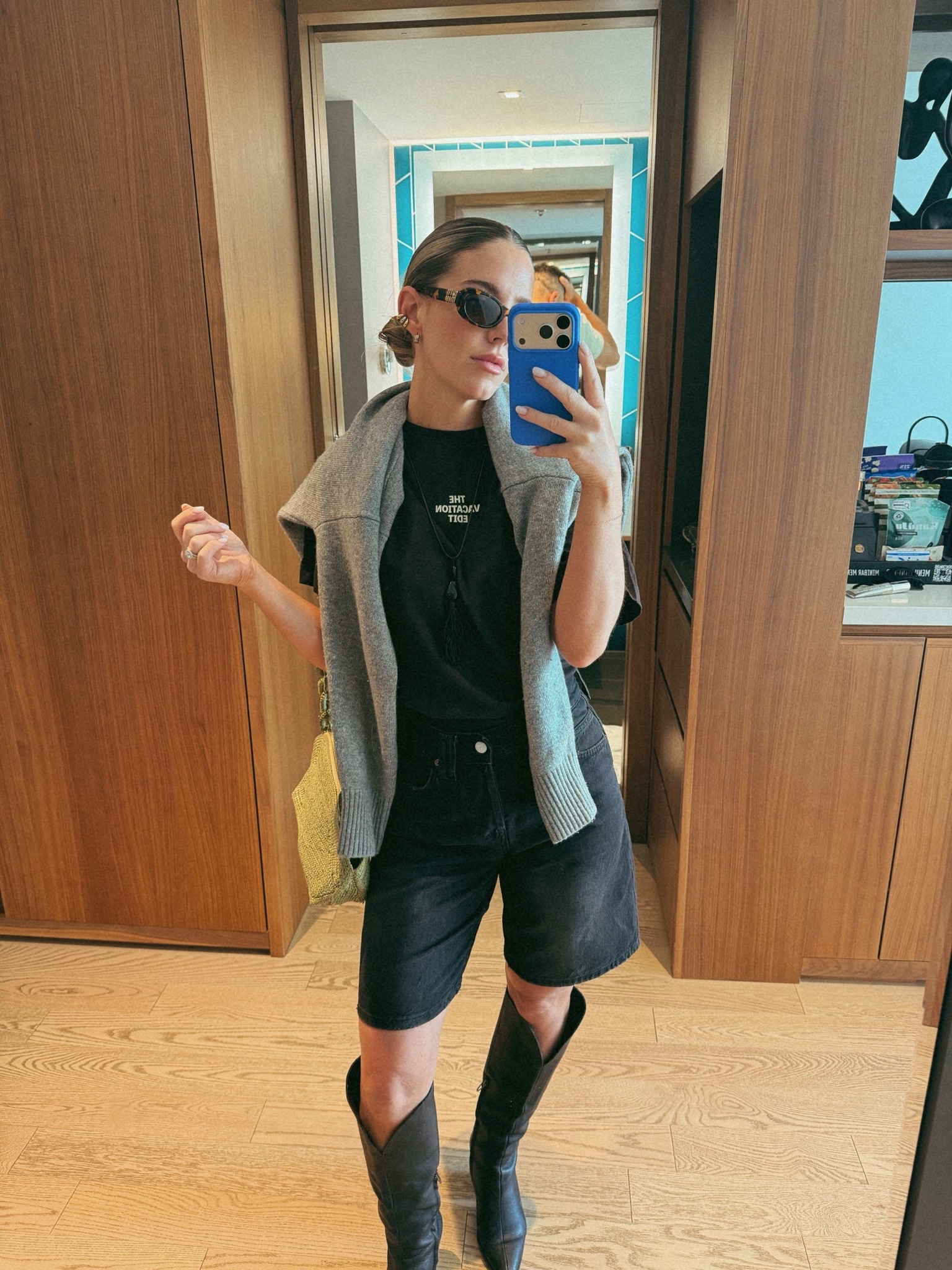 these boots were made for walkin’ the streets of Montreal 🖤

Summer outfit, casual outfit

#LTKcanada #LTKpetite #LTKtravel