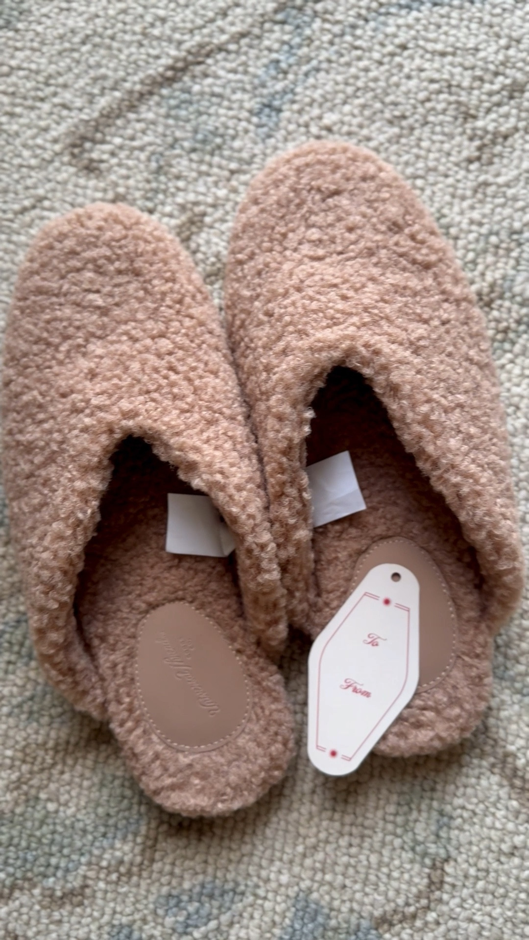 These are the best slippers I ever bought from target. Come in a few different colors and so stylish. 


#LTKHoliday #LTKGiftGuide #LTKOver40