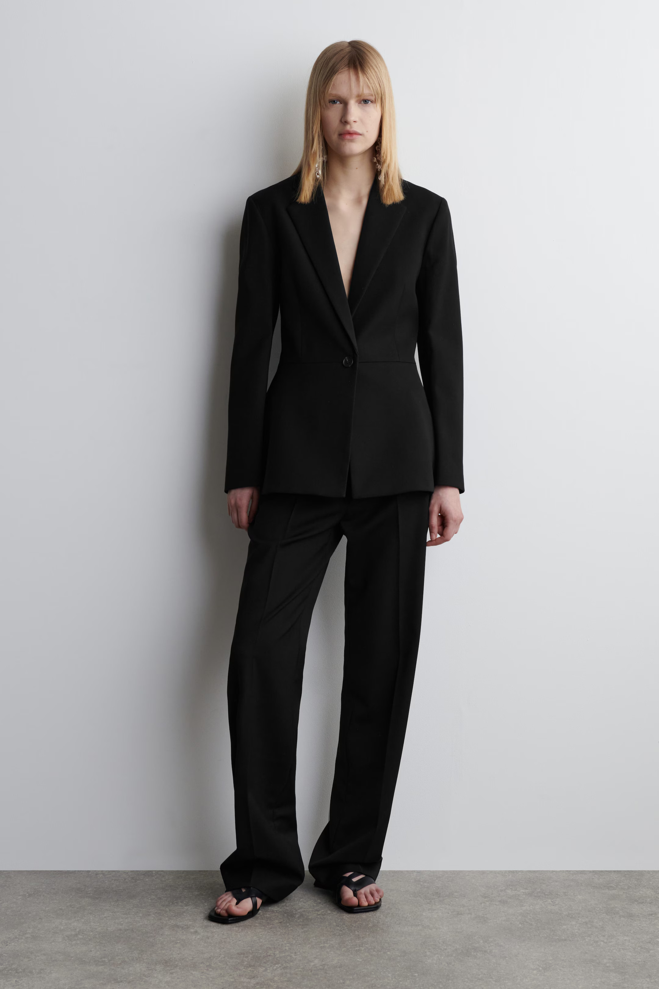 TAILORED WOOL SLIM-LEG PANTS - BLACK | COS US | COS (US)