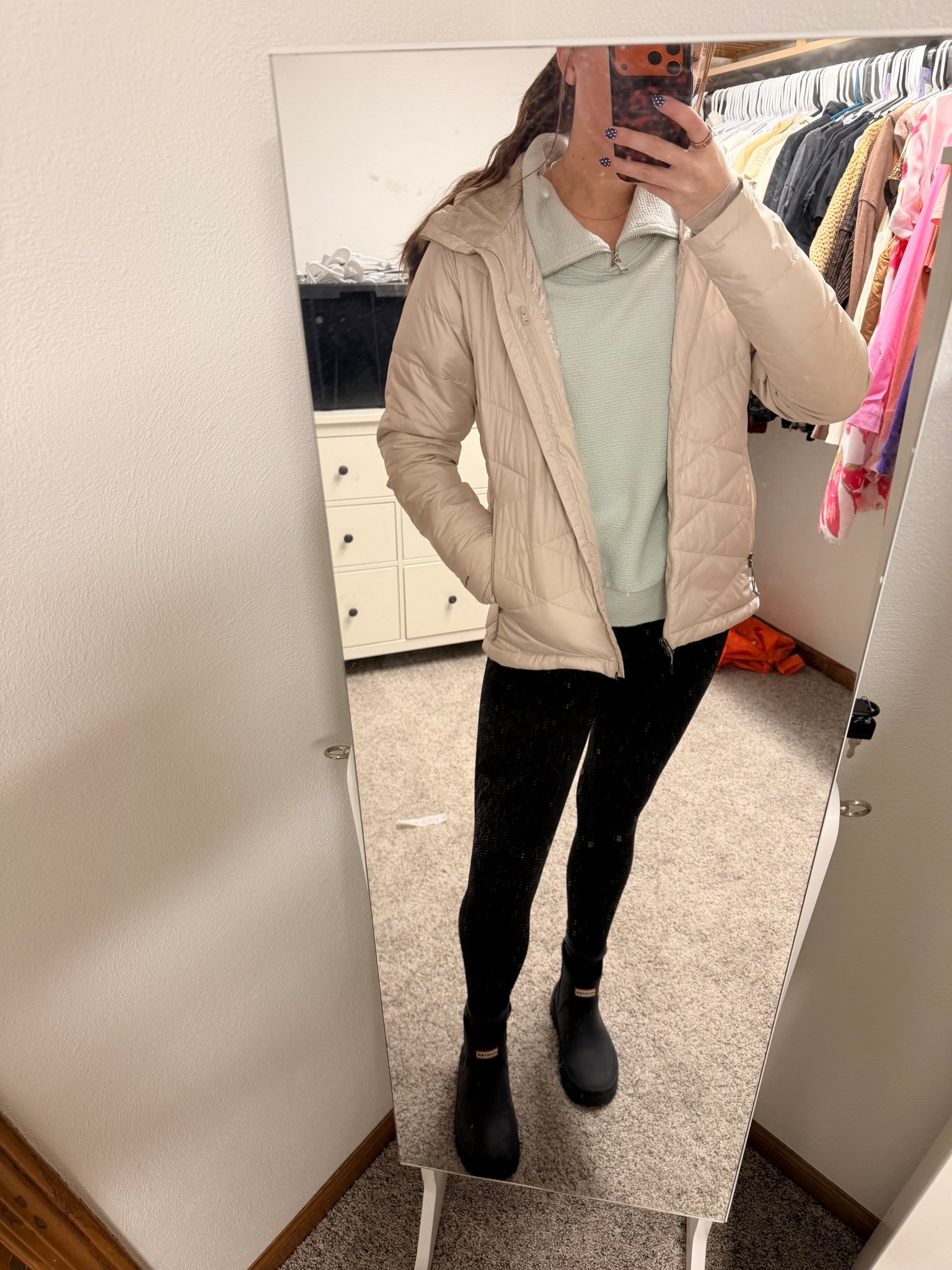 Snowy day wear ❄️☃️ not looking forward to winter, im a summer girl through & through! 

#LTKActive #LTKHoliday #LTKSeasonal