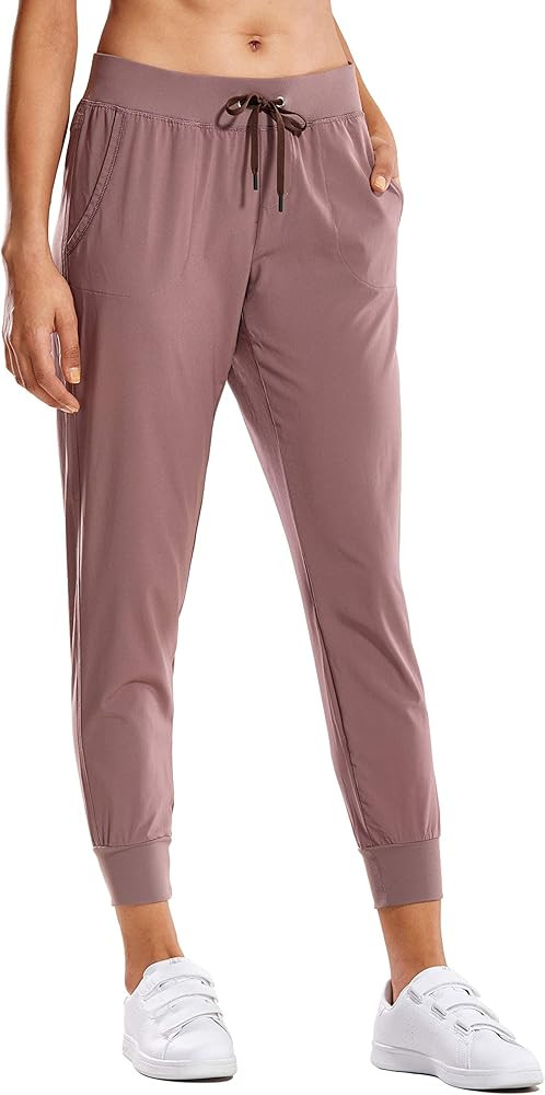 Women's Lightweight Joggers Pants with Pockets Drawstring Workout Running Pants with Elastic Wais... | Amazon (US)