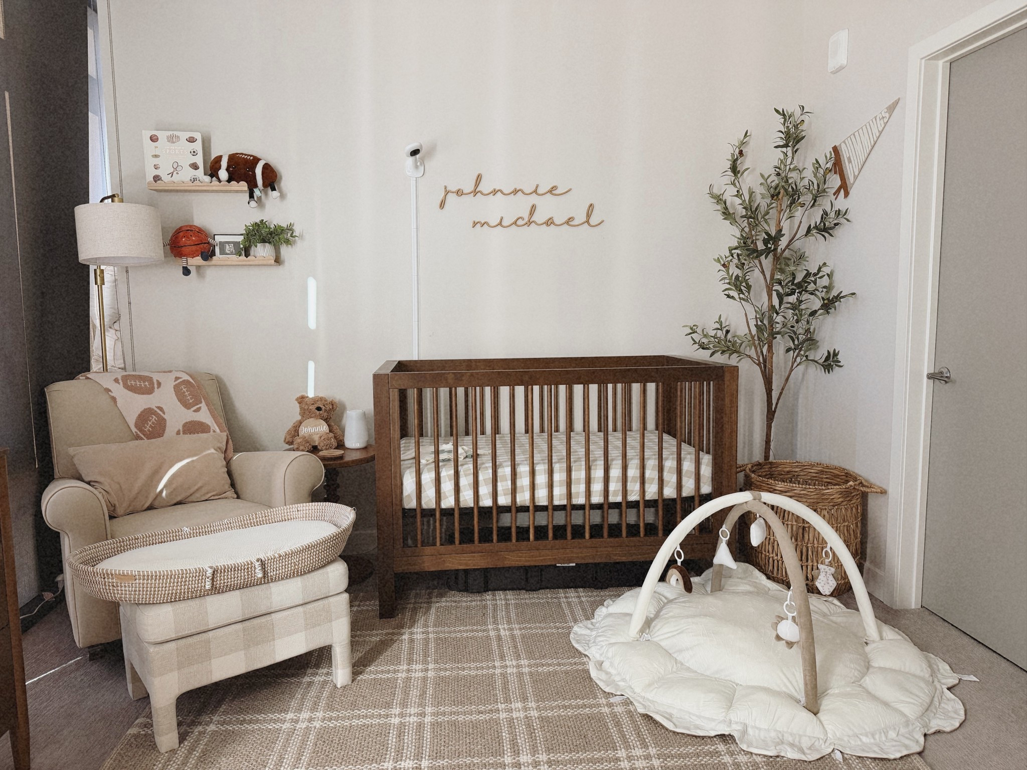 My most favorite room in the house 🤍

#LTKdayinmylife #LTKHome #LTKmomlife