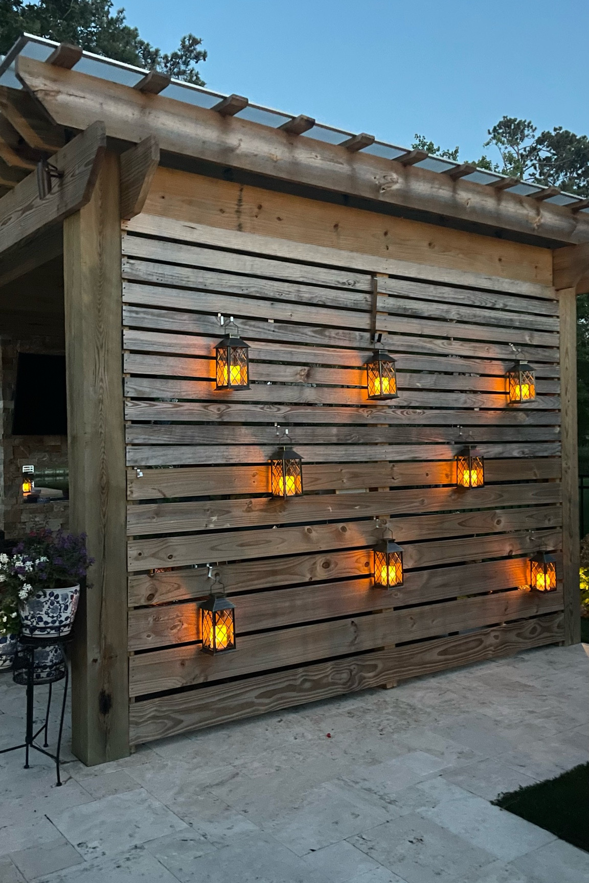 Solar Outdoor Waterproof Garden  Lanterns 