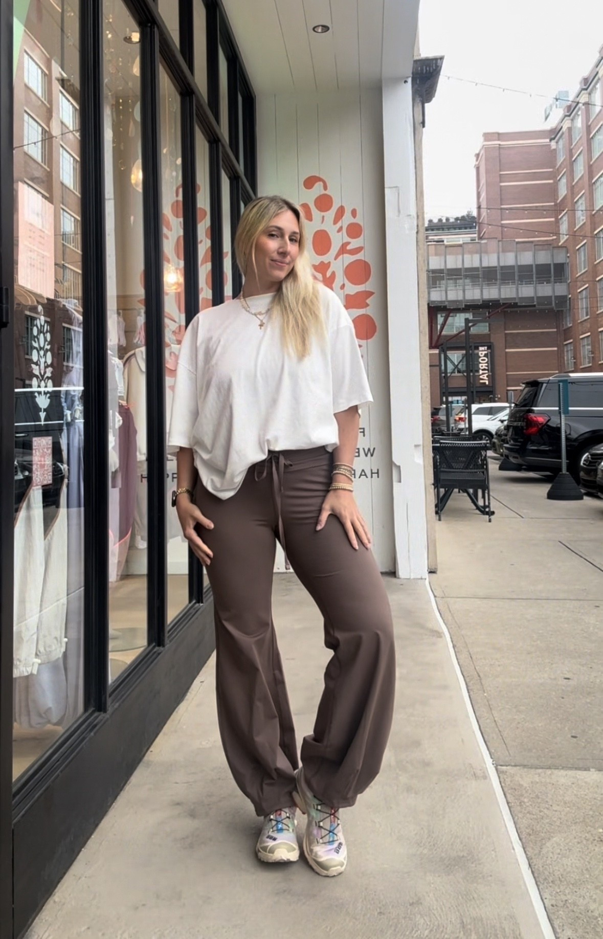 🤎🤎🤎

Shirt / L
Pants / M

free people, free people movement, fpmovement, quick step pants, tackle tee, oversized tee, bubble pants, Pinterest style, casual outfit, under 50 

#LTKActive #LTKU #LTKFindsUnder50