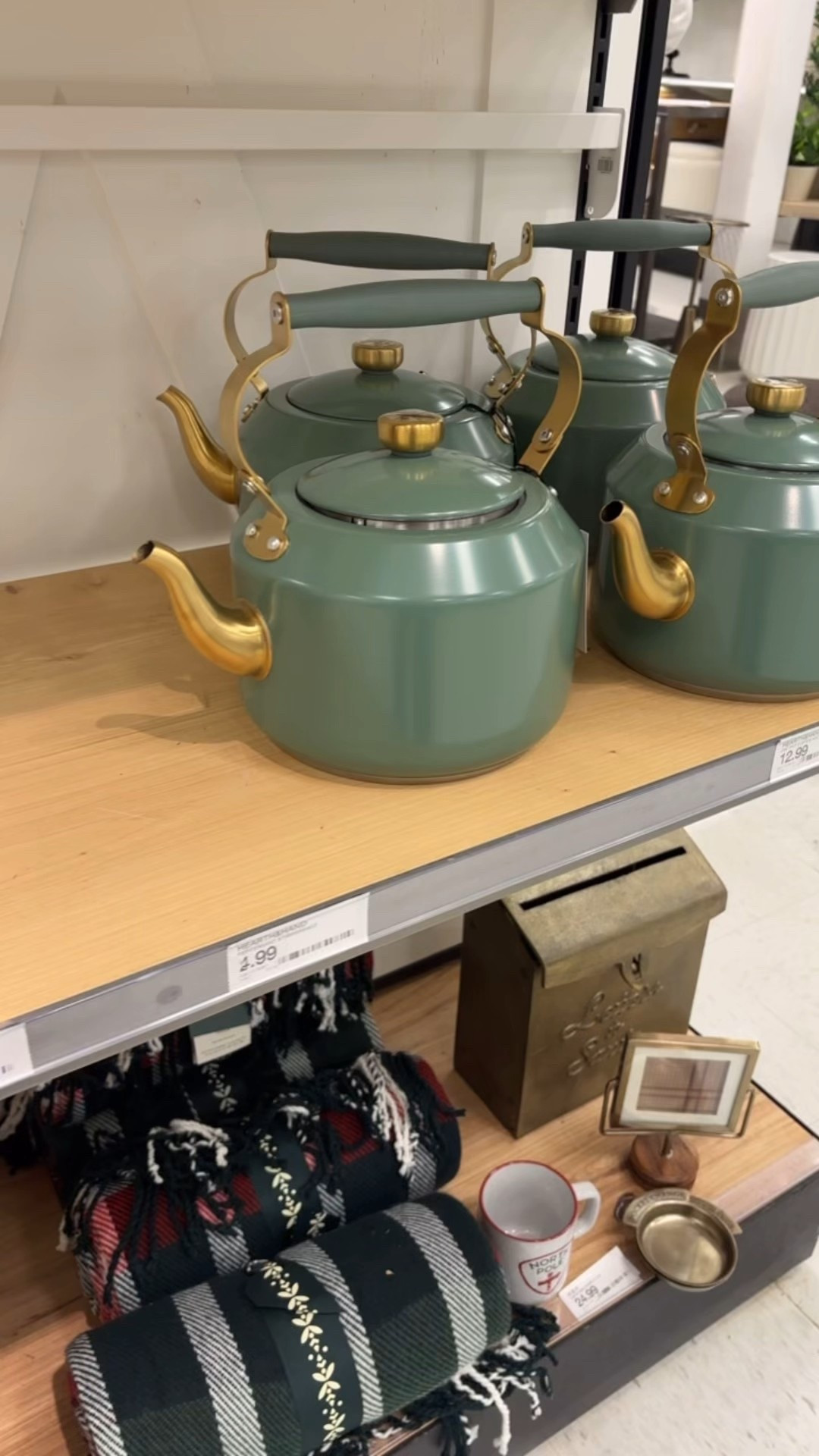 I love the new color on this tea kettle! 

#LTKHome