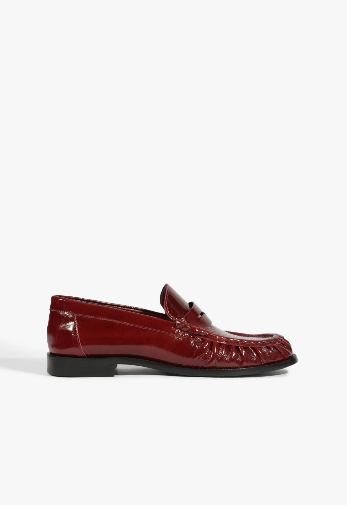 Tyche Patent Flat | Schutz (US)