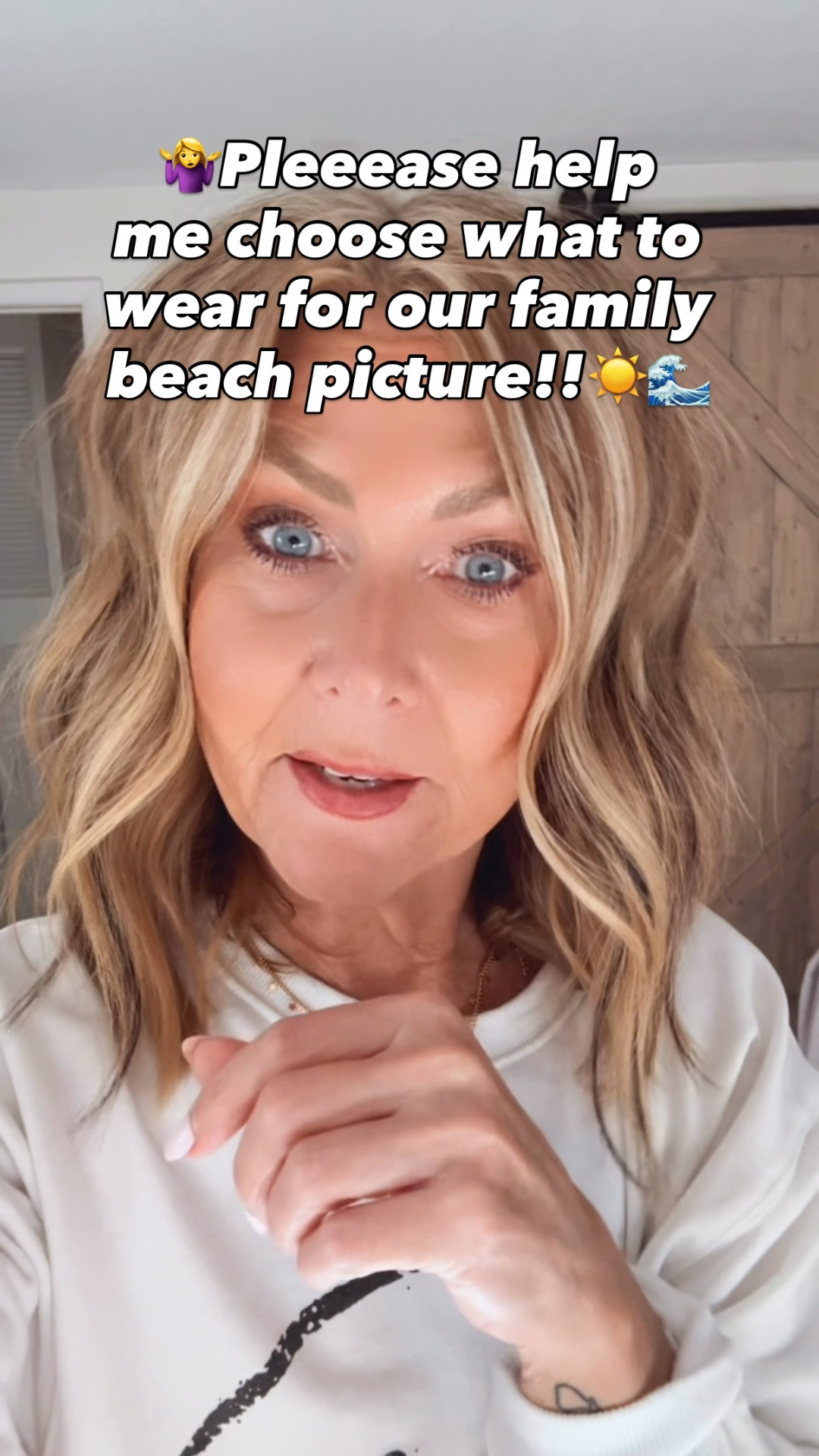 Family photos are forever… but deciding what to wear? That’s the hard part. 😅

I narrowed it down to 5 outfit options, and now I need your help!

Which one would you choose for a beach family portrait? ☀️🌊