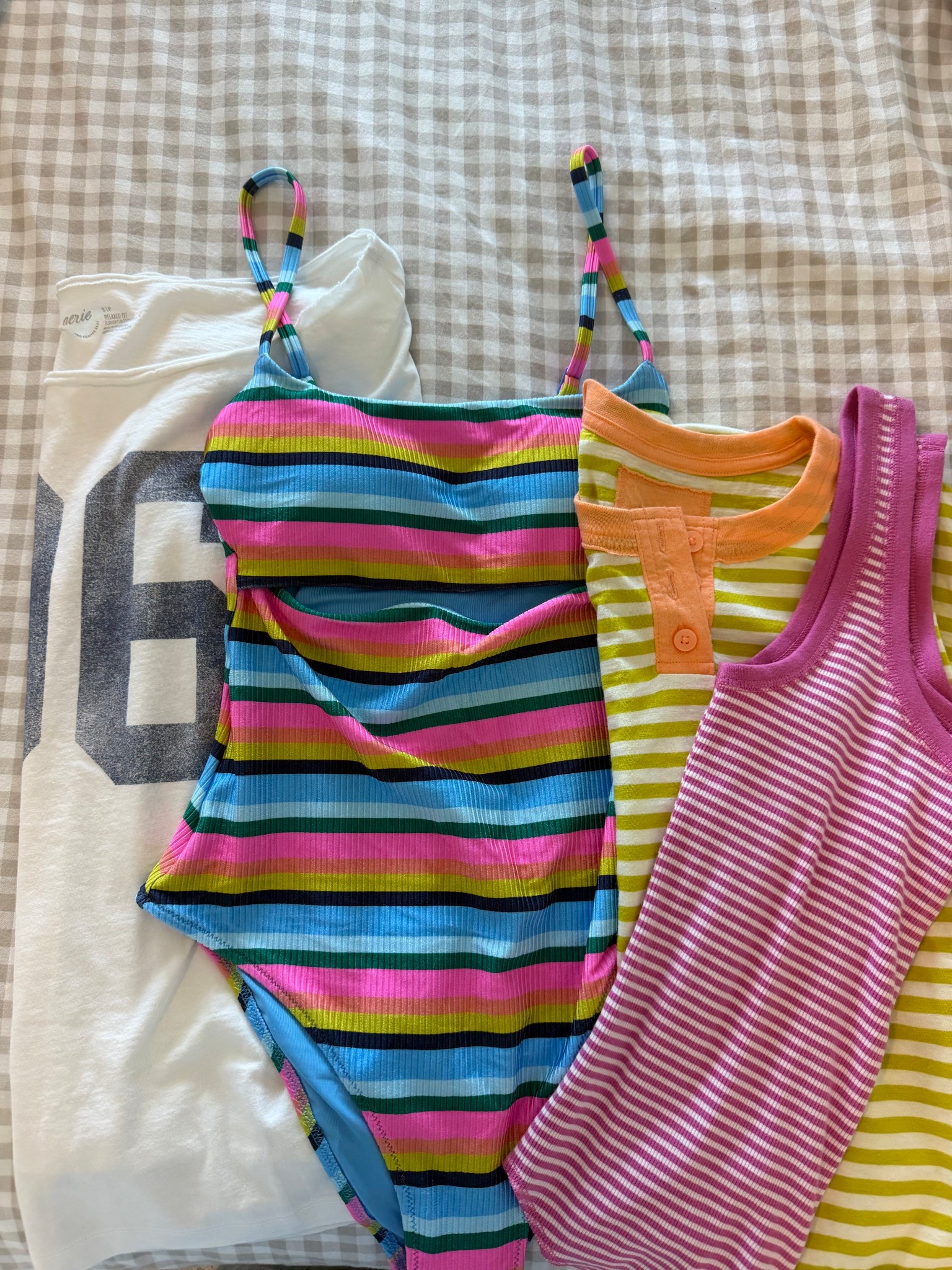 Mom summer style!!!

Aerie finds/ aerie / haul / summer style 

#LTKmomlife #LTKselfcare #LTKootd
