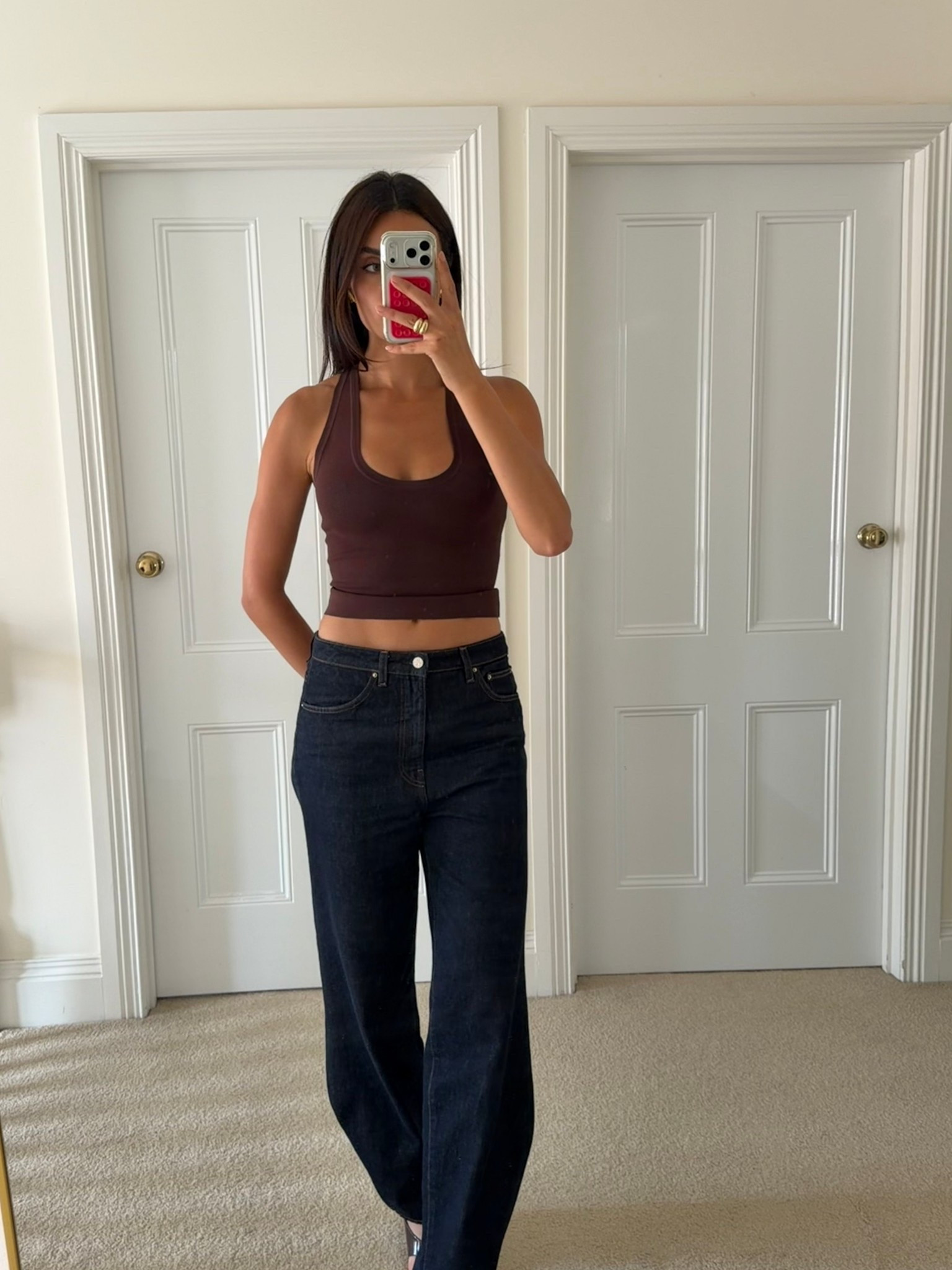 The best barrel leg jeans ever! I’ve sized up two sized and am wearing the size 29