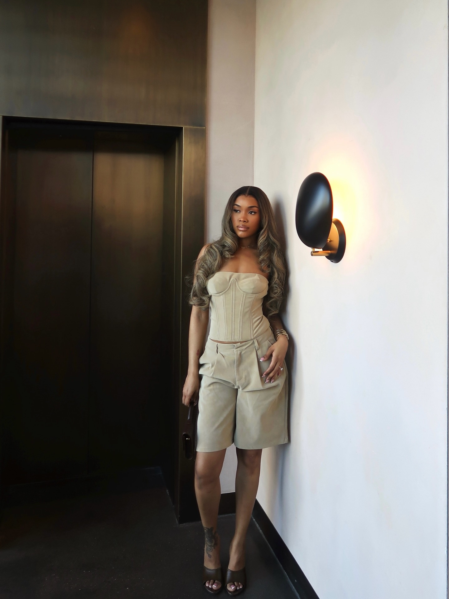 neutrals 🤎 @muserastore 

ad