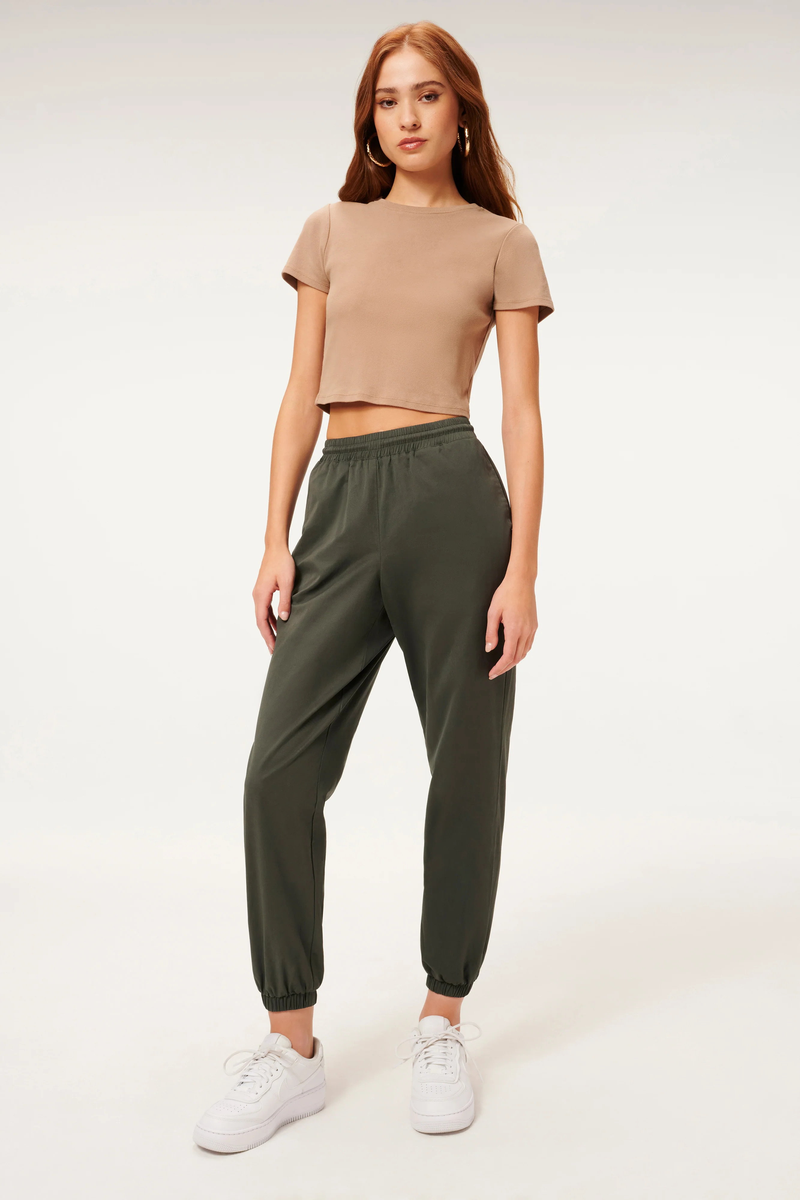 SUEDED TRACK JOGGER | INK001 | Good American