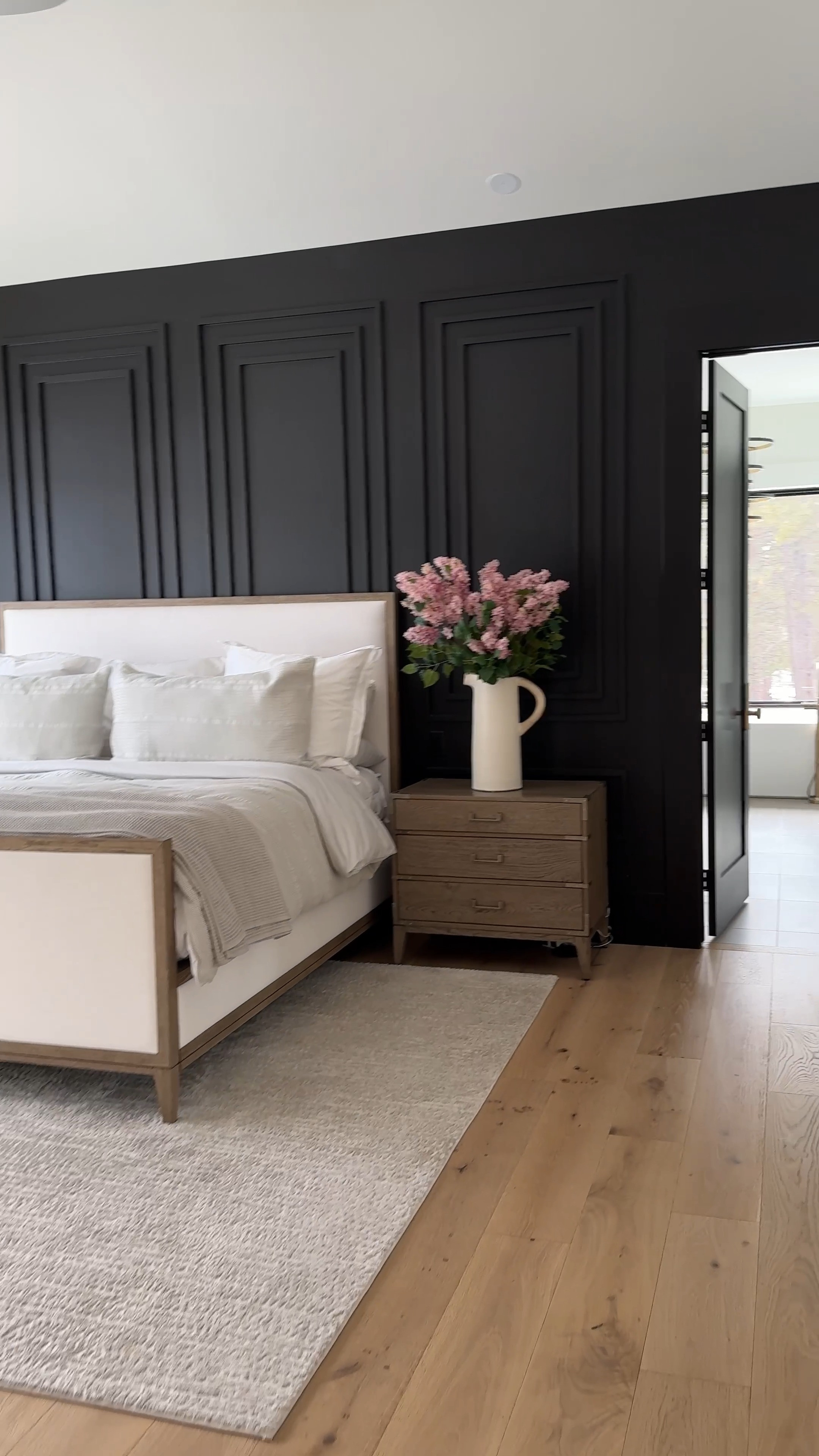 Spring decor in the bedroom. This pitcher is timeless and so easy to style with seasonal stems. 

 

#LTKWatchNow #LTKSeasonal #LTKHome