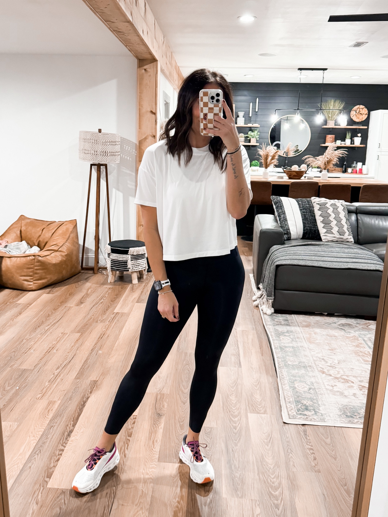 The best tee-medium
Perfect workout leggings-small

@vuori #vuoriclothing #ad

#LTKGiftGuide #LTKstyletip #LTKfitness
