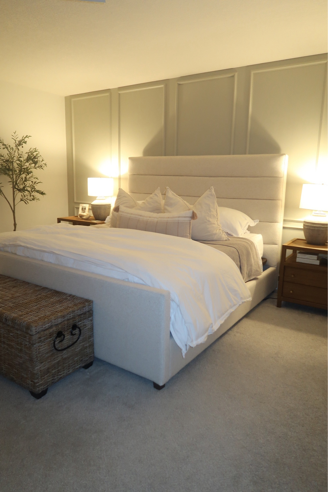 Bedroom details ☁️🌙💤 

Also linked our hamper baskets we use that also double as decor 🤌🏼

Bench at the end of our bed is old from Kirkland’s, but I linked similar. 

Bedding / owners suite / master bedroom / king bed / adjustable bed base / boll & branch  

#LTKfamily #LTKstyletip #LTKhome