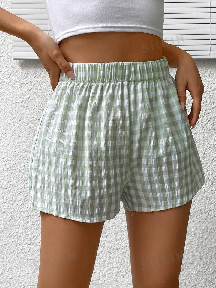 SHEIN EZwear Gingham Print Elastic Waist Shorts | SHEIN