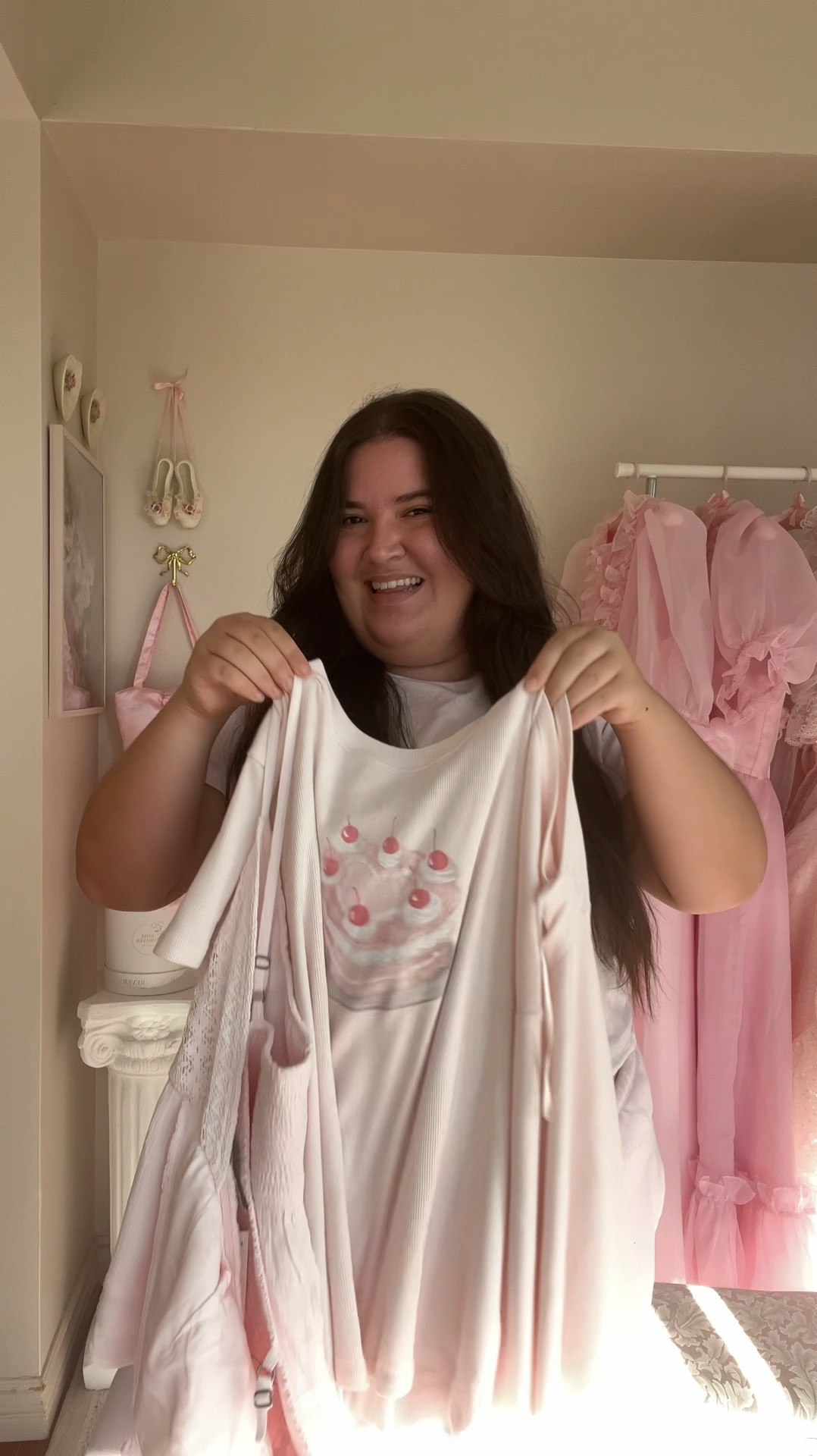 NEW pink, feminine tops at Hollister! Size XXL fits my 18/20 body perfectly 🎀

#LTKFindsUnder50 #LTKVideo #LTKPlusSize