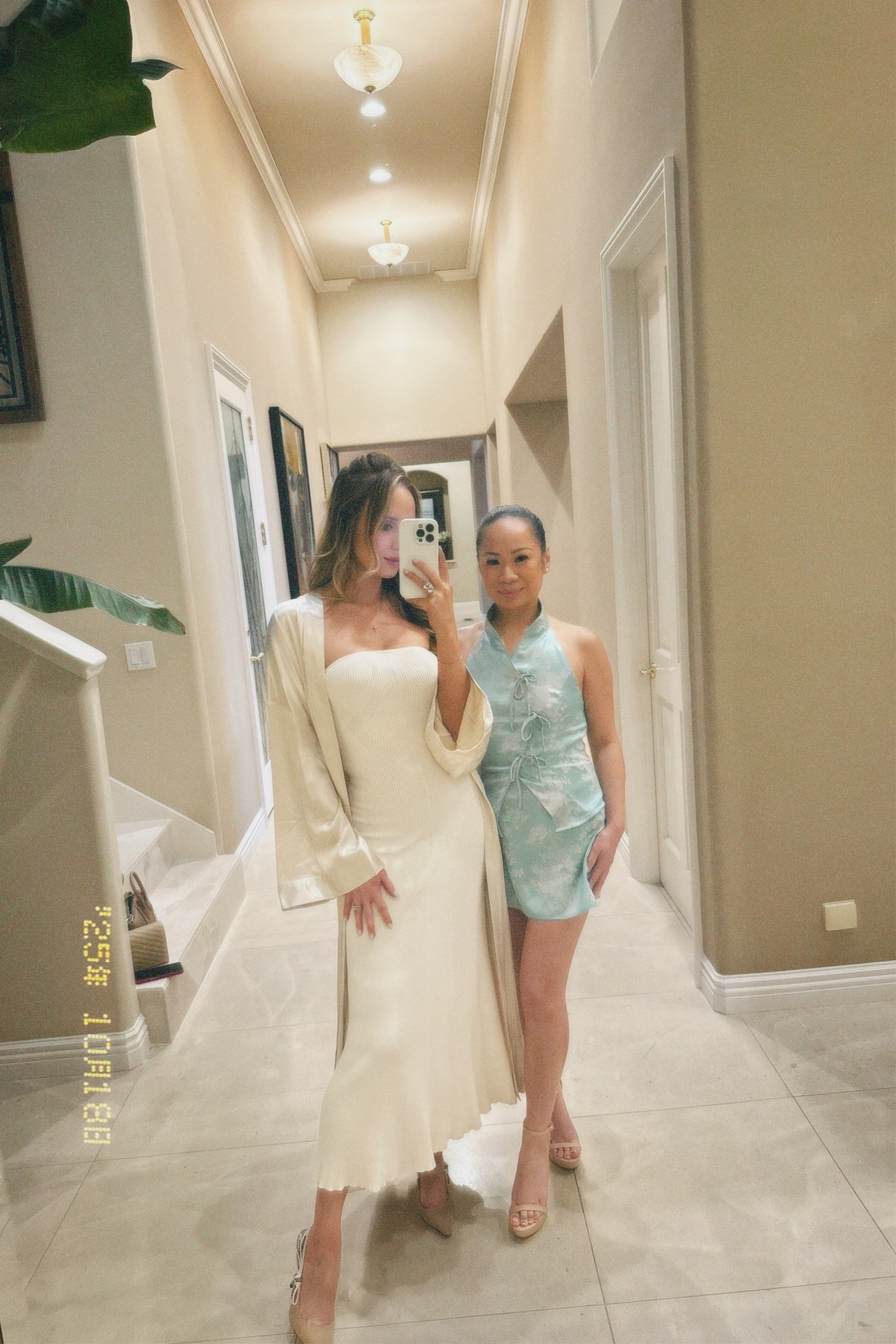 Satin robe kimono, fall style 

#LTKStyleTip #LTKSeasonal