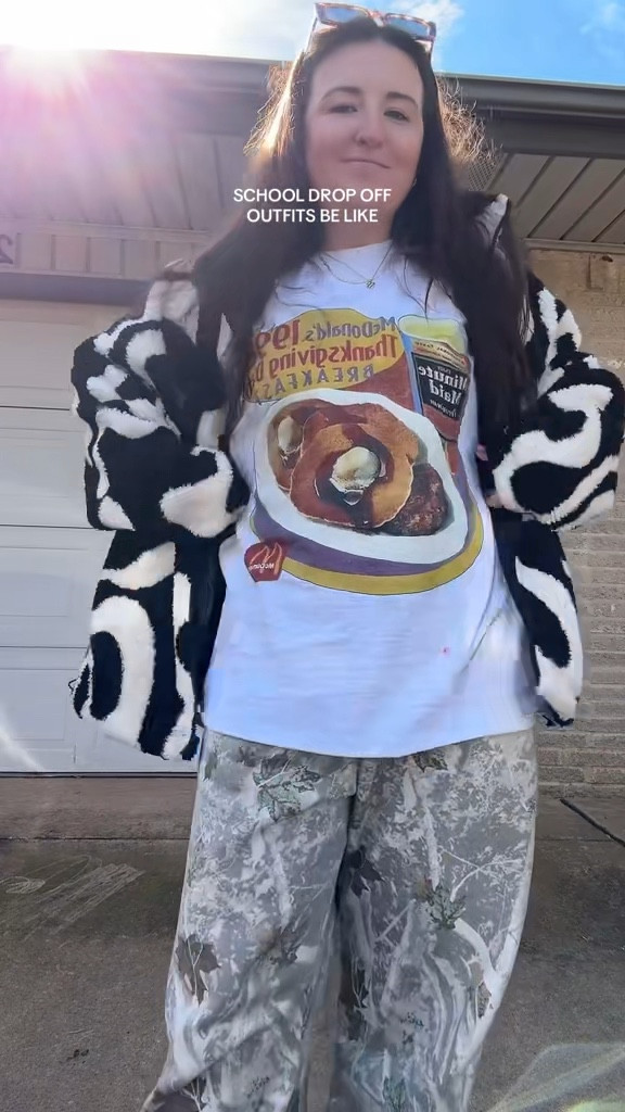 Mom outfit realness 

#LTKStyleTip #LTKootd #LTKmomlife